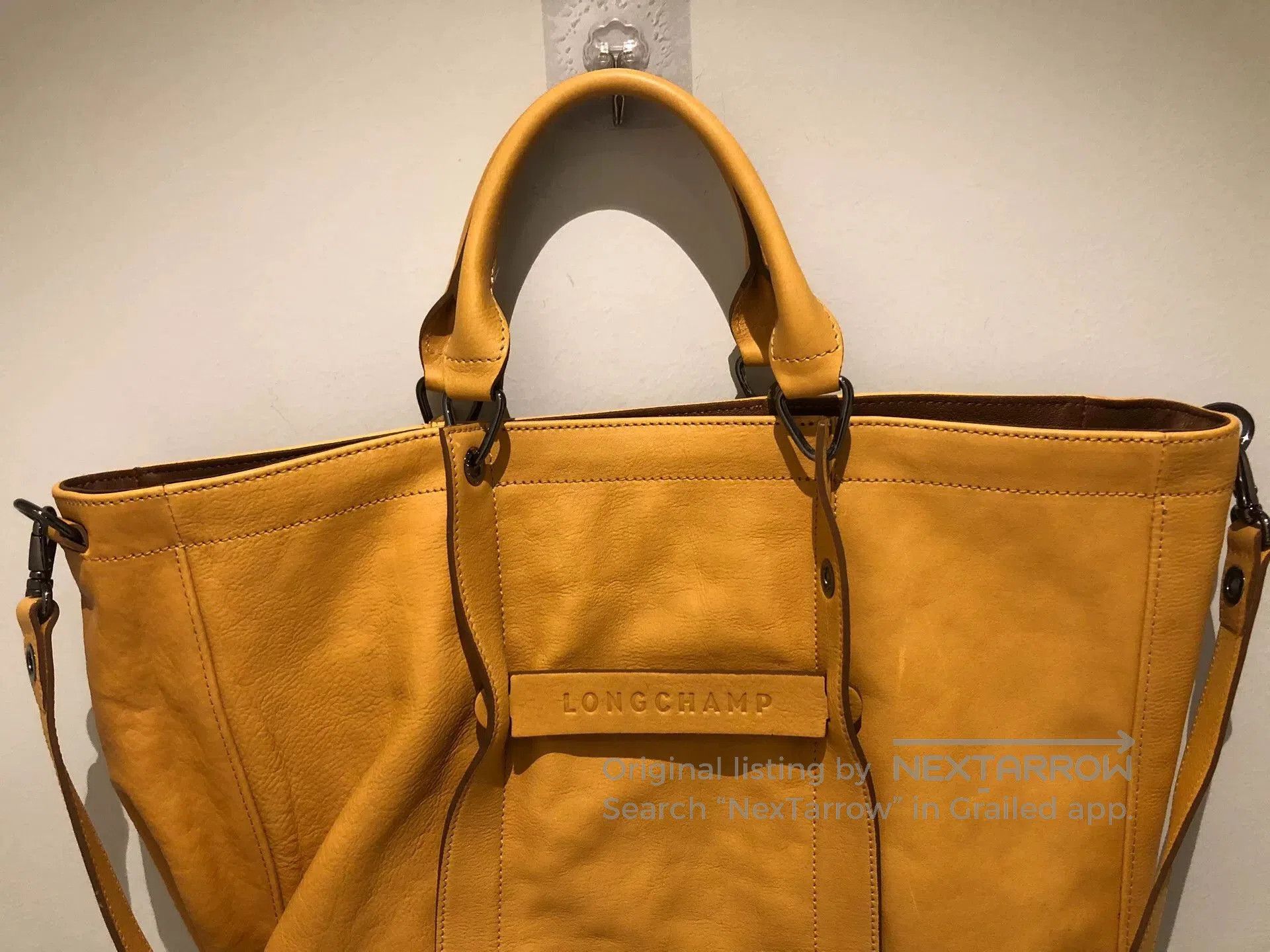Longchamp Longchamp 3D Series Leather Tote Bag. Size ONE SIZE - 3 Thumbnail