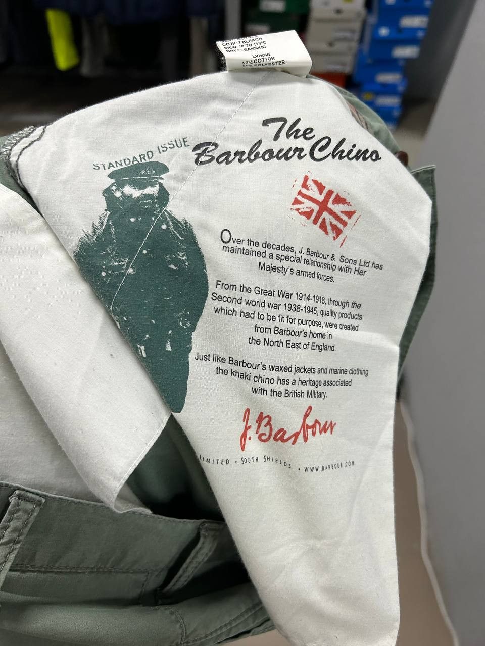Barbour Barbour mens chino pant size W34 / L Size US 34 / EU 50 - 9 Thumbnail