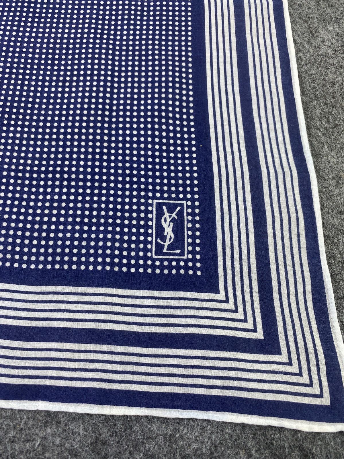 Yves Saint Laurent Handkerchief/Bandana/Neckerchief- B008