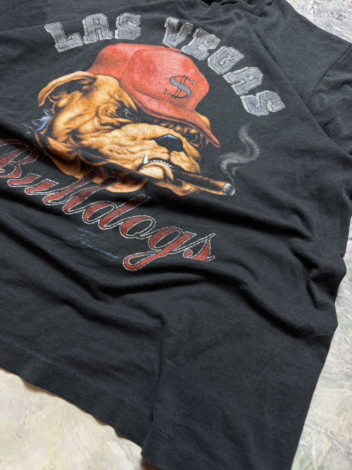 Vintage Vintage Las Vegas Bulldogs Boxy Tshirt Y2K Rap Retro Size US M / EU 48-50 / 2 - 5 Thumbnail