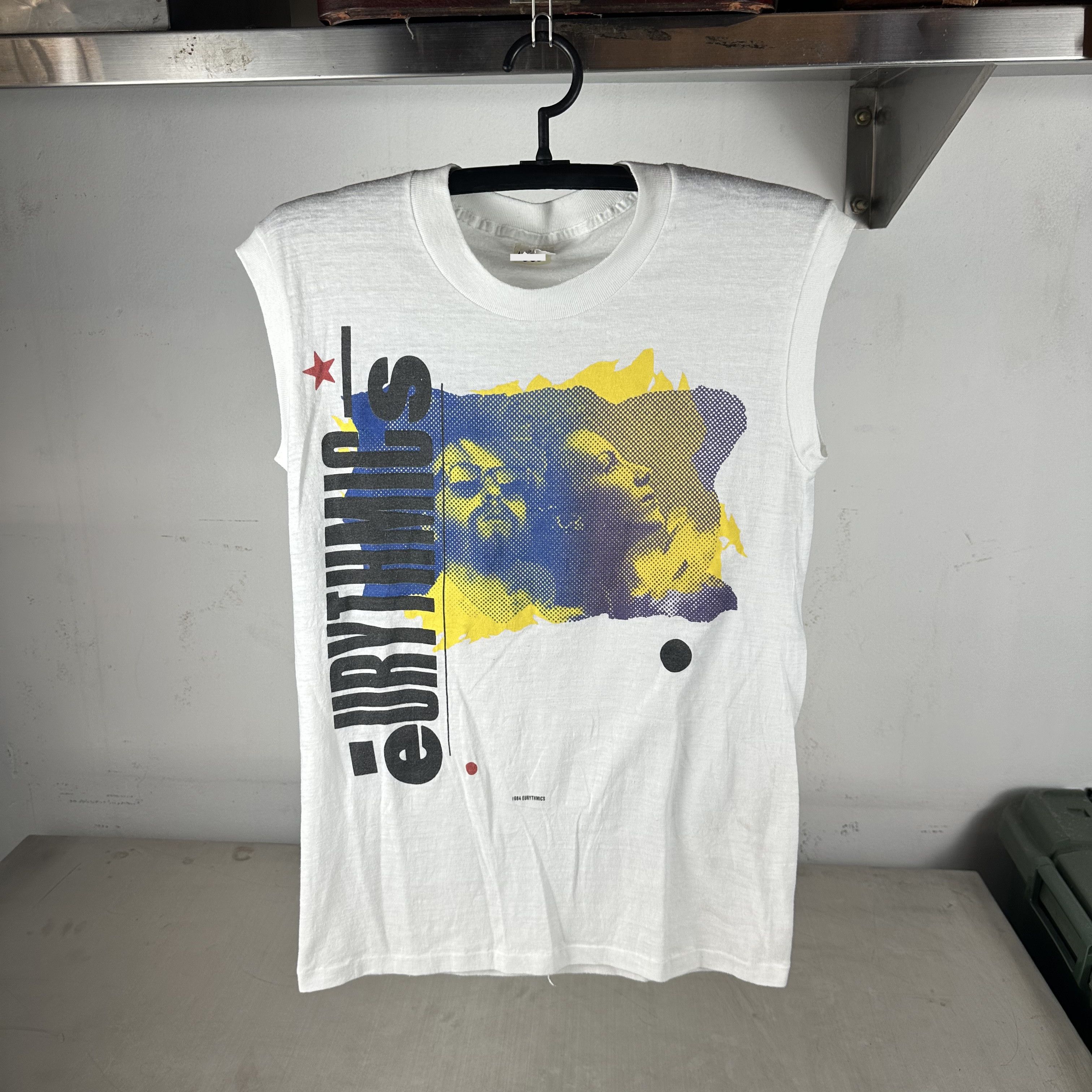 Vintage ​​​​1984 Eurythmics Tour Concert Single Stitch T-shirt Size US S / EU 44-46 / 1 - 1 Thumbnail