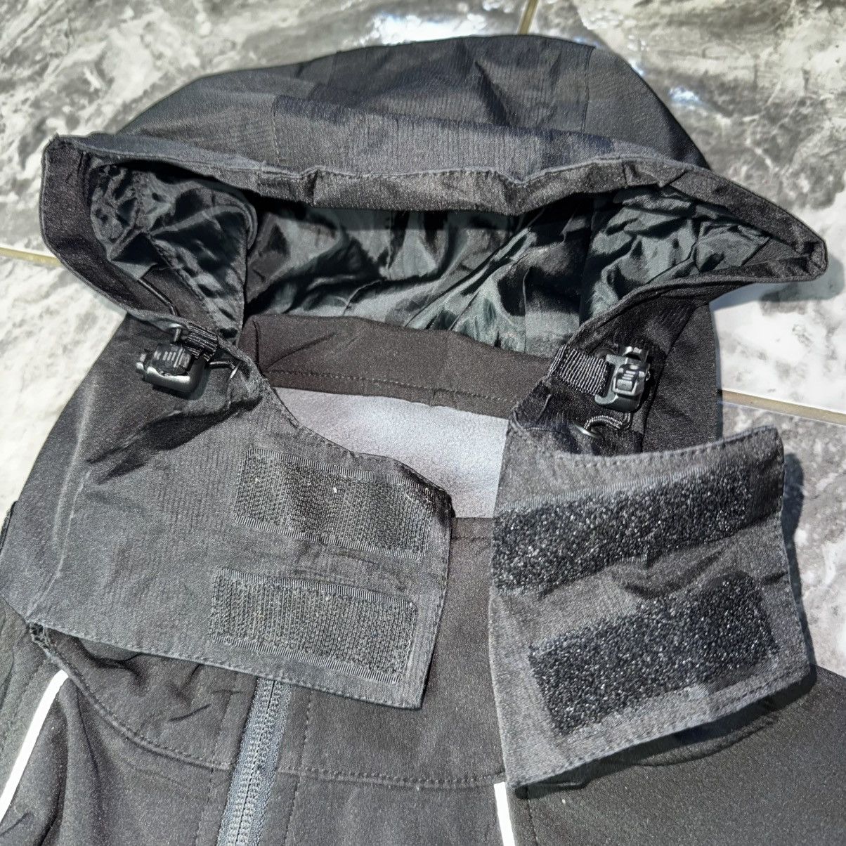 Mercedes-Benz Vintage Mercedes-Benz Jacket Soft Shell Y2K Size US L / EU 52-54 / 3 - 4 Thumbnail