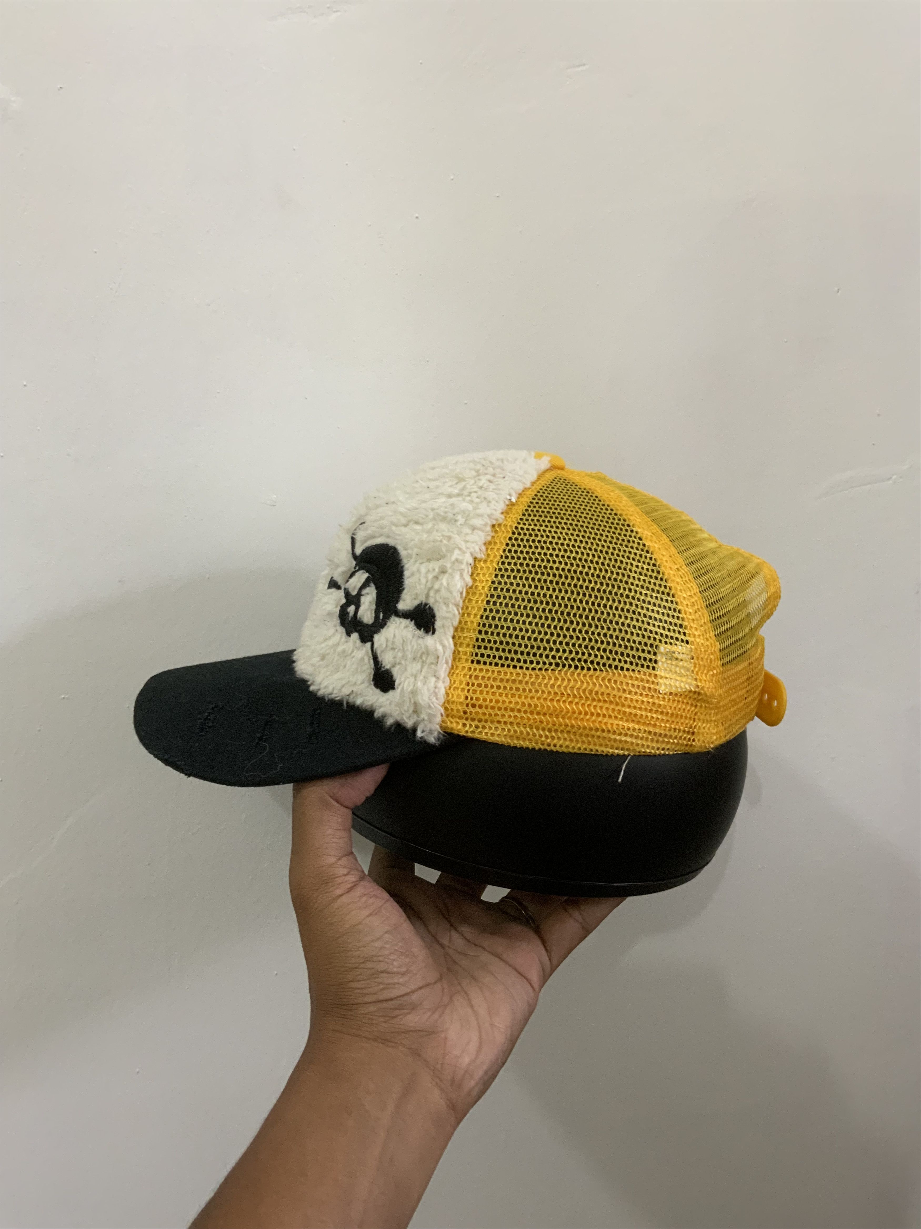Japanese Brand Shisky Fur Skull Trucker Hat Cap Size ONE SIZE - 3 Thumbnail