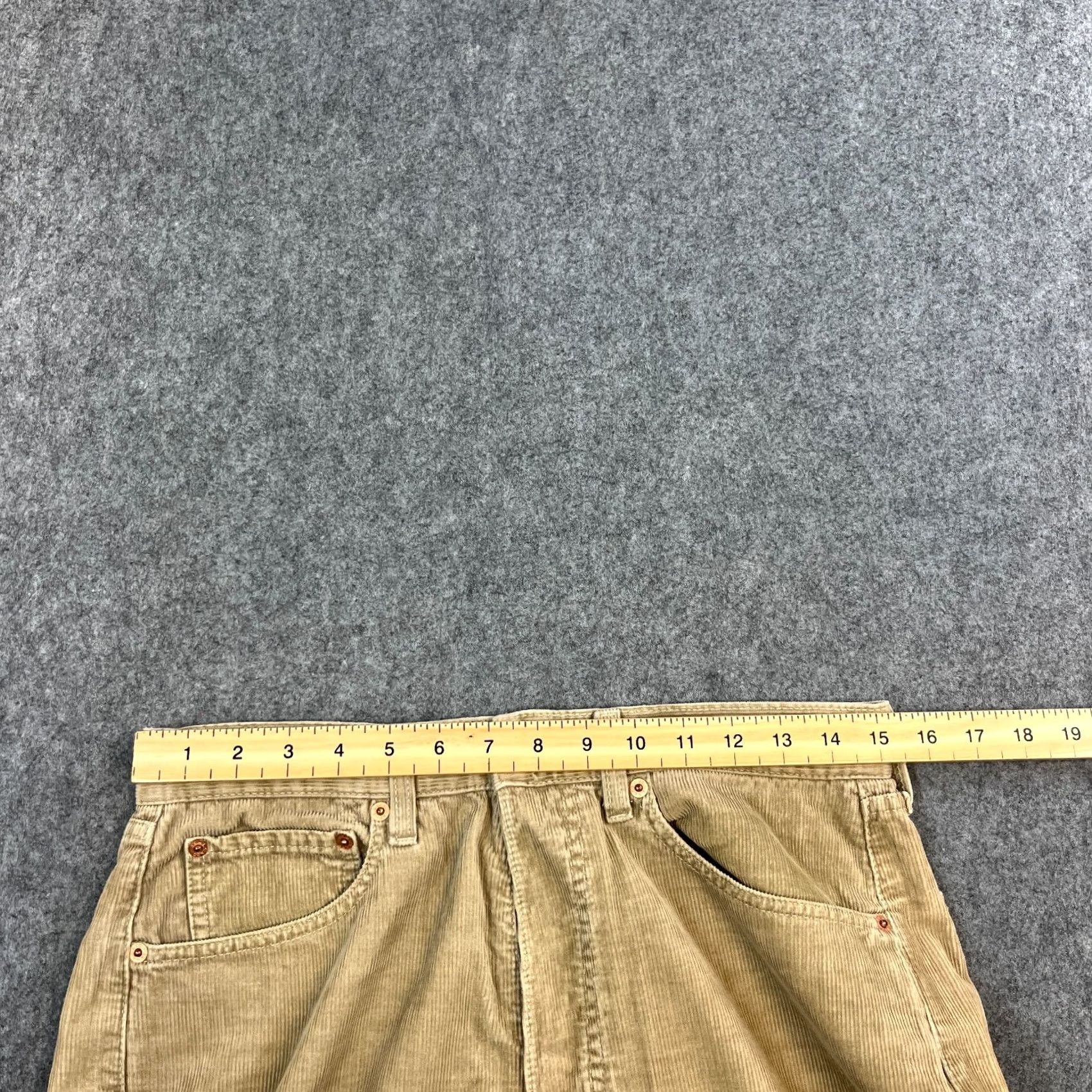 Levi's VINTAGE Levi's 551 Mens Corduroy Jeans Straight 32 Beige 90s Pin 100% Cotton Jeans Mens Regular 32in Beige 90s Levi's 551 Size US 32 / EU 48 - 6 Thumbnail