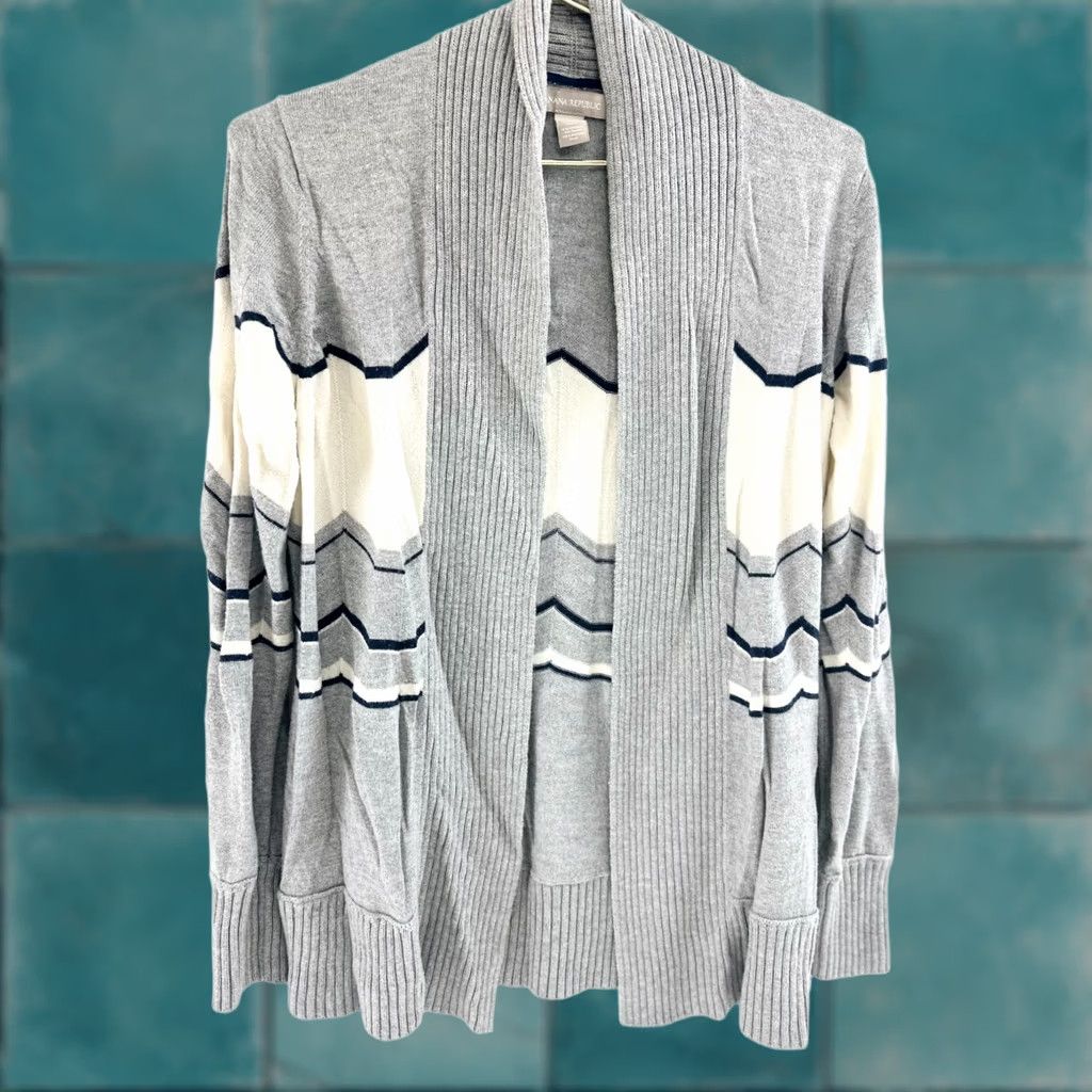 Banana Republic Banana Republic Sweater Womens M Gray Merino Wool Cardigan Open Front Size M / US 6-8 / IT 42-44 - 1 Thumbnail