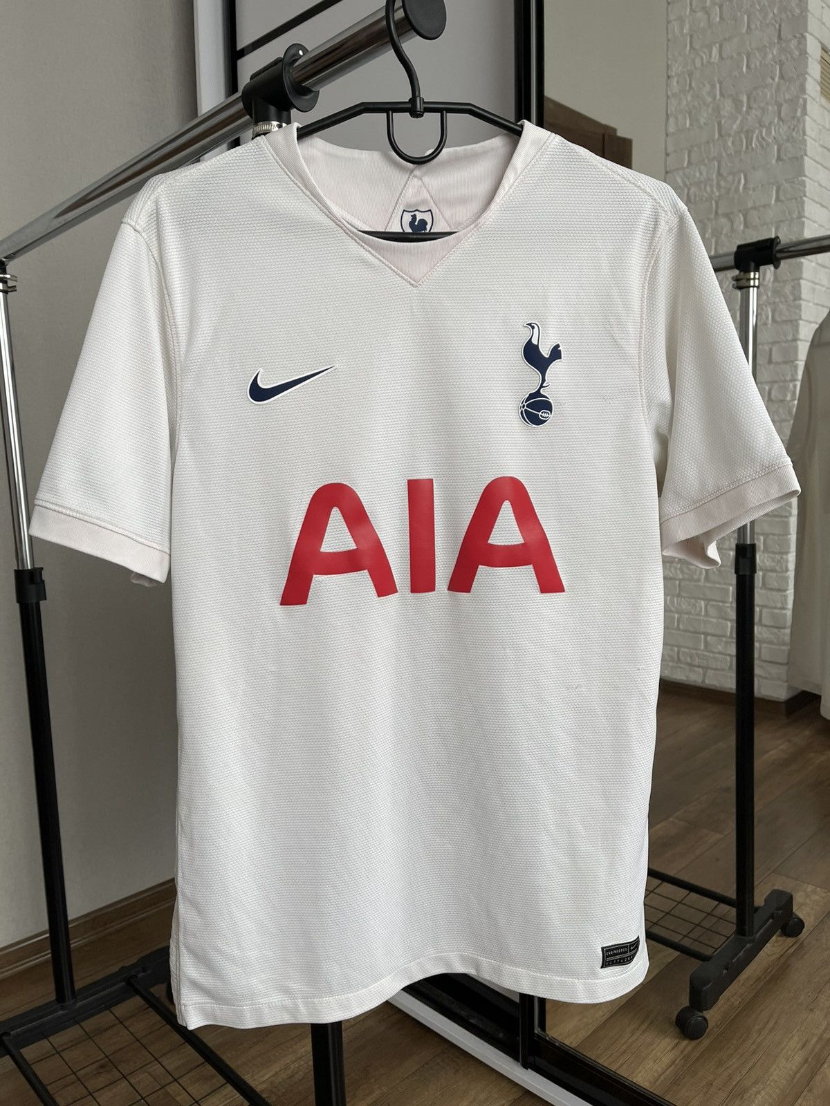 Nike 2021/2022 Nike Tottenham Hotspur Soccer Jersey T-Shirt Tee Size US M / EU 48-50 / 2 - 3 Thumbnail