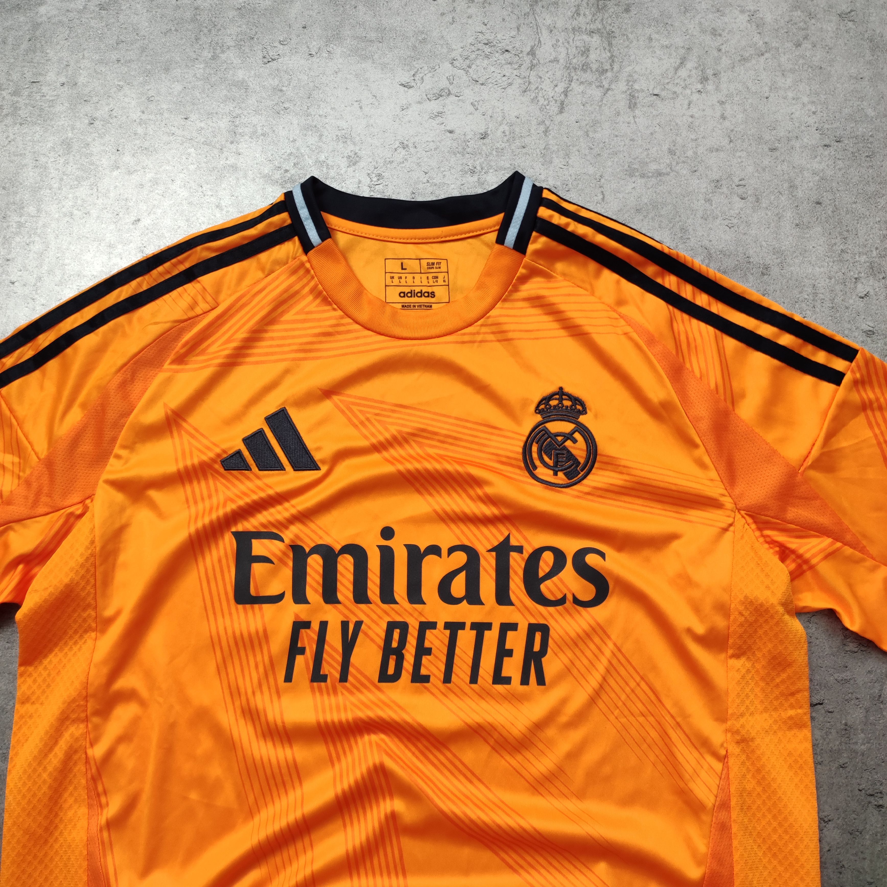 Adidas Real Madrid 2024 Away Football Adidas Jersey Size US L / EU 52-54 / 3 - 3 Thumbnail