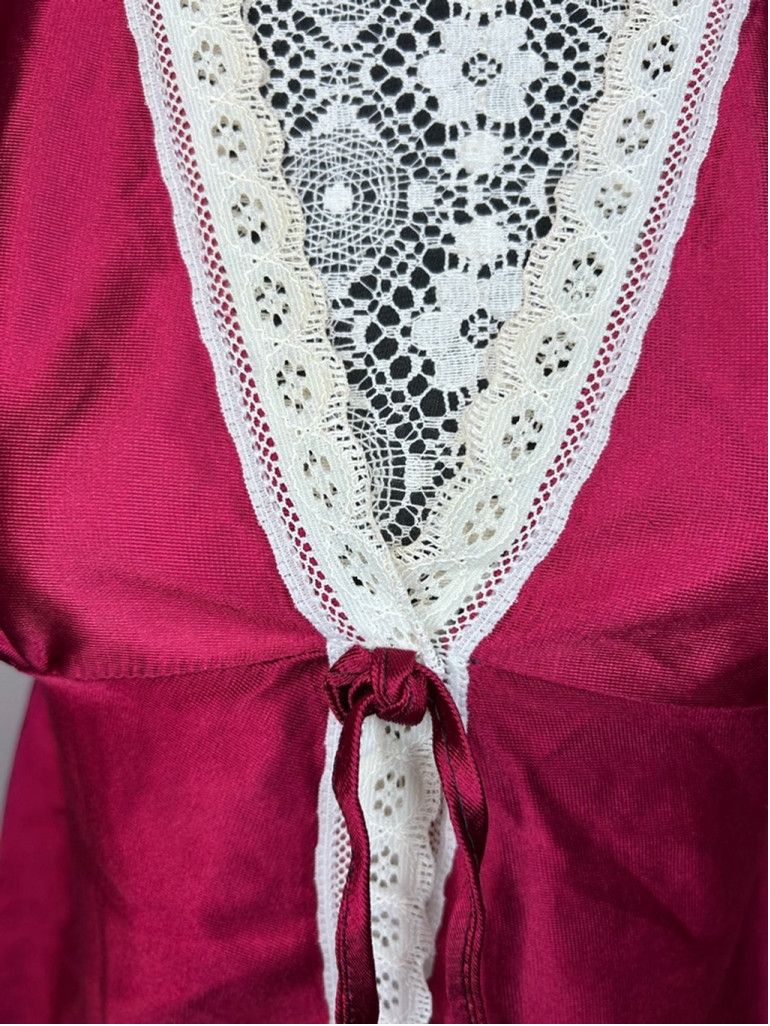 Other Vintage 70s Burgundy cream lace Satin Top, Size M Size M / US 6-8 / IT 42-44 - 6 Thumbnail