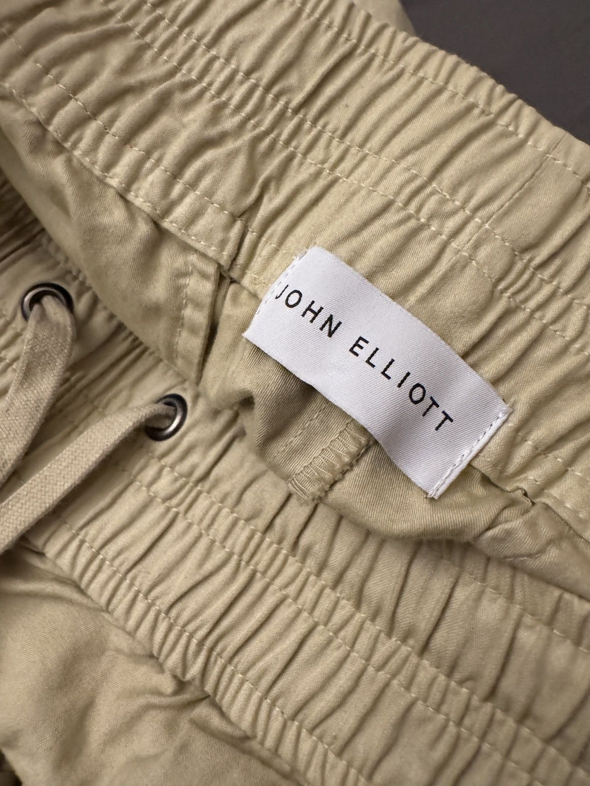 John Elliott Beige Sateen Cargo Pants Size US 28 / EU 44 - 5 Thumbnail