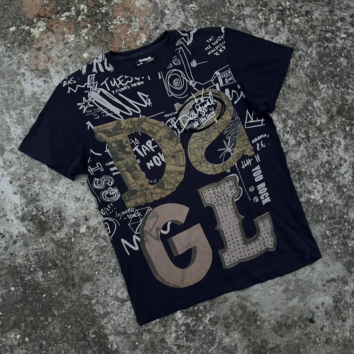 Desigual Vintage Desigual T Shirt Tee Big Logo Black Crazy 90s Size US L / EU 52-54 / 3 - 2 Thumbnail