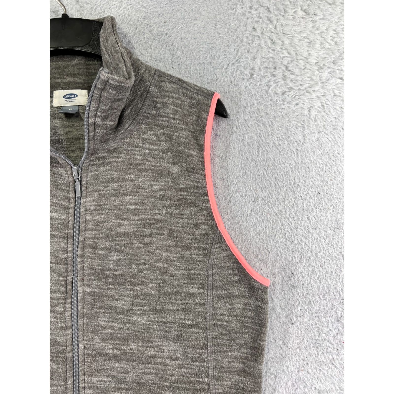 Old Navy Old Navy Vest Womens Medium Gray Full Zip Polyester Fleece Mock Neck Size M / US 6-8 / IT 42-44 - 6 Thumbnail