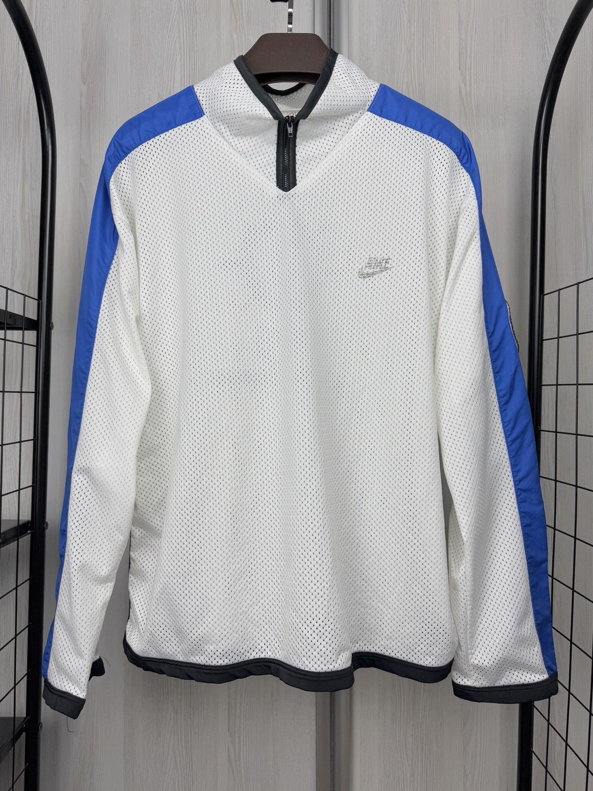 Nike Nike International vintage 90s big logo training jacket Size US L / EU 52-54 / 3 - 3 Thumbnail