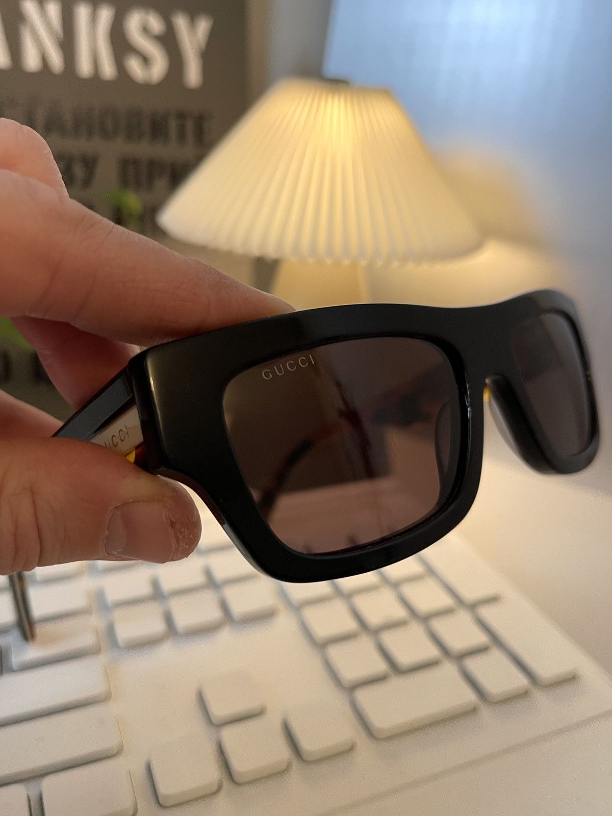 Gucci Gucci Vintage Sunglasses GG1301S 003 Made in Japan Size ONE SIZE - 3 Thumbnail
