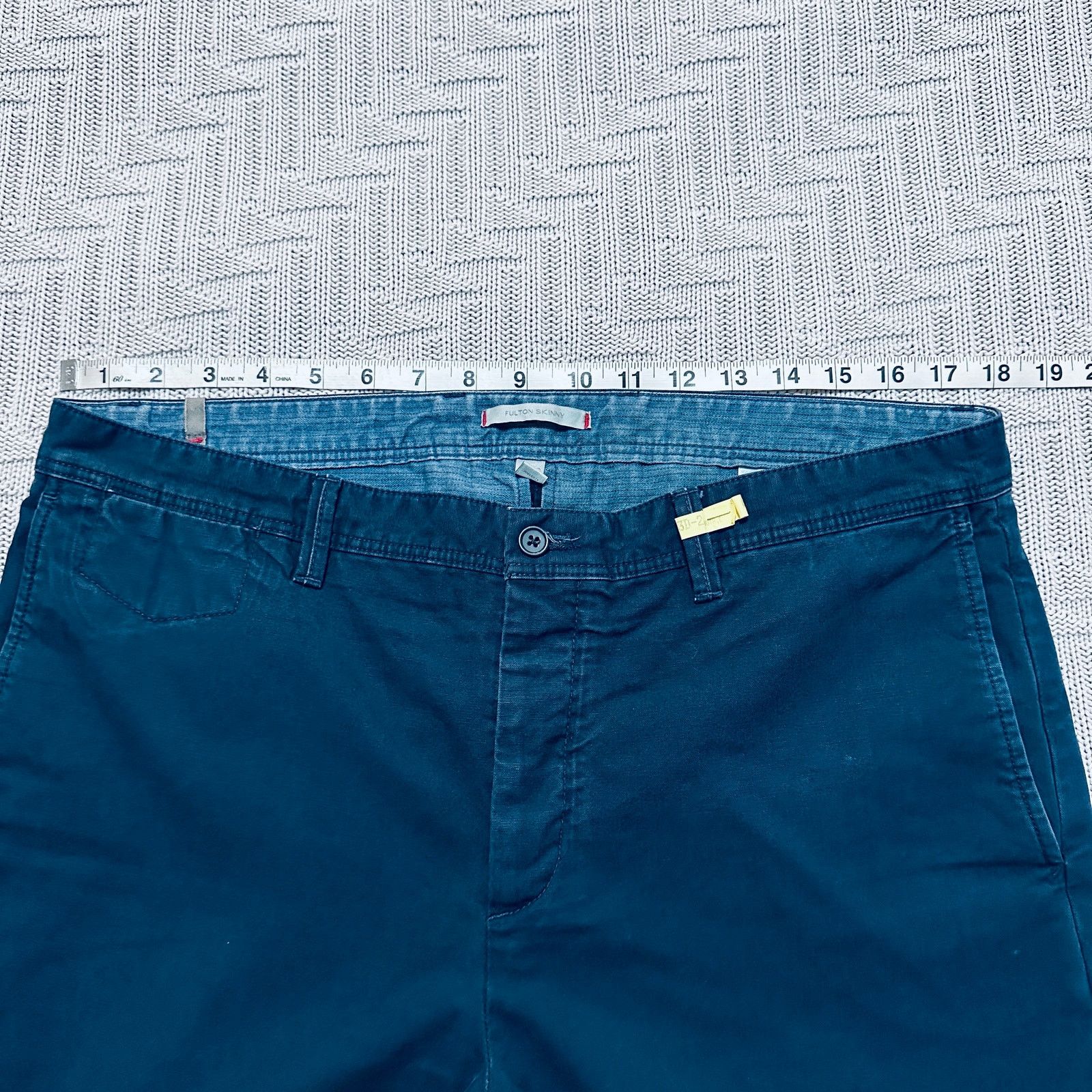 Banana Republic Banana Republic navy Fulton skinny chinos Size US 35 - 7 Thumbnail