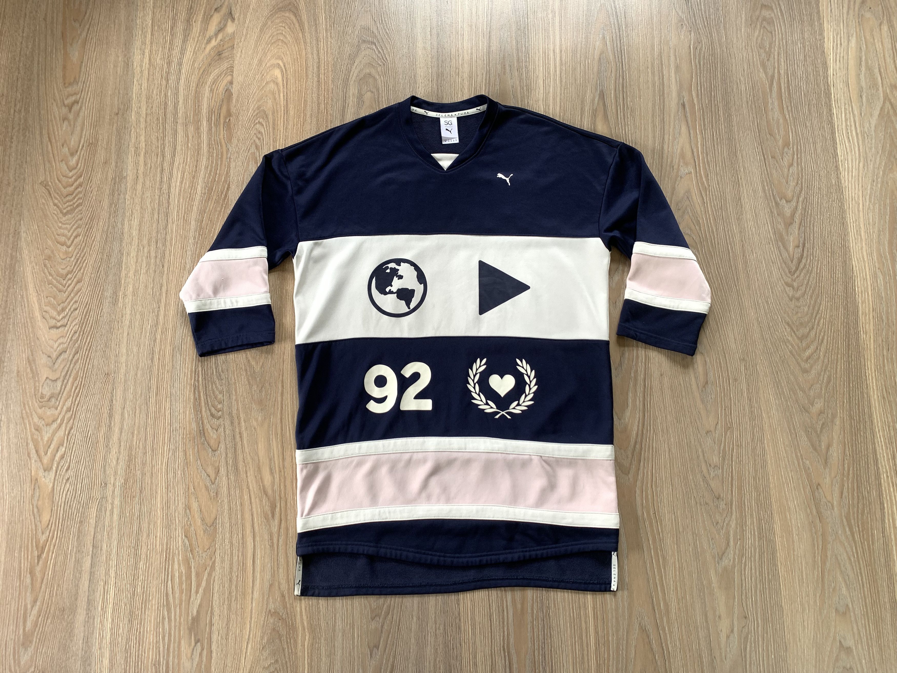 Puma × Vintage Puma Selena Gomez Oversized Jersey Size S / US 4 / IT 40 - 2 Thumbnail