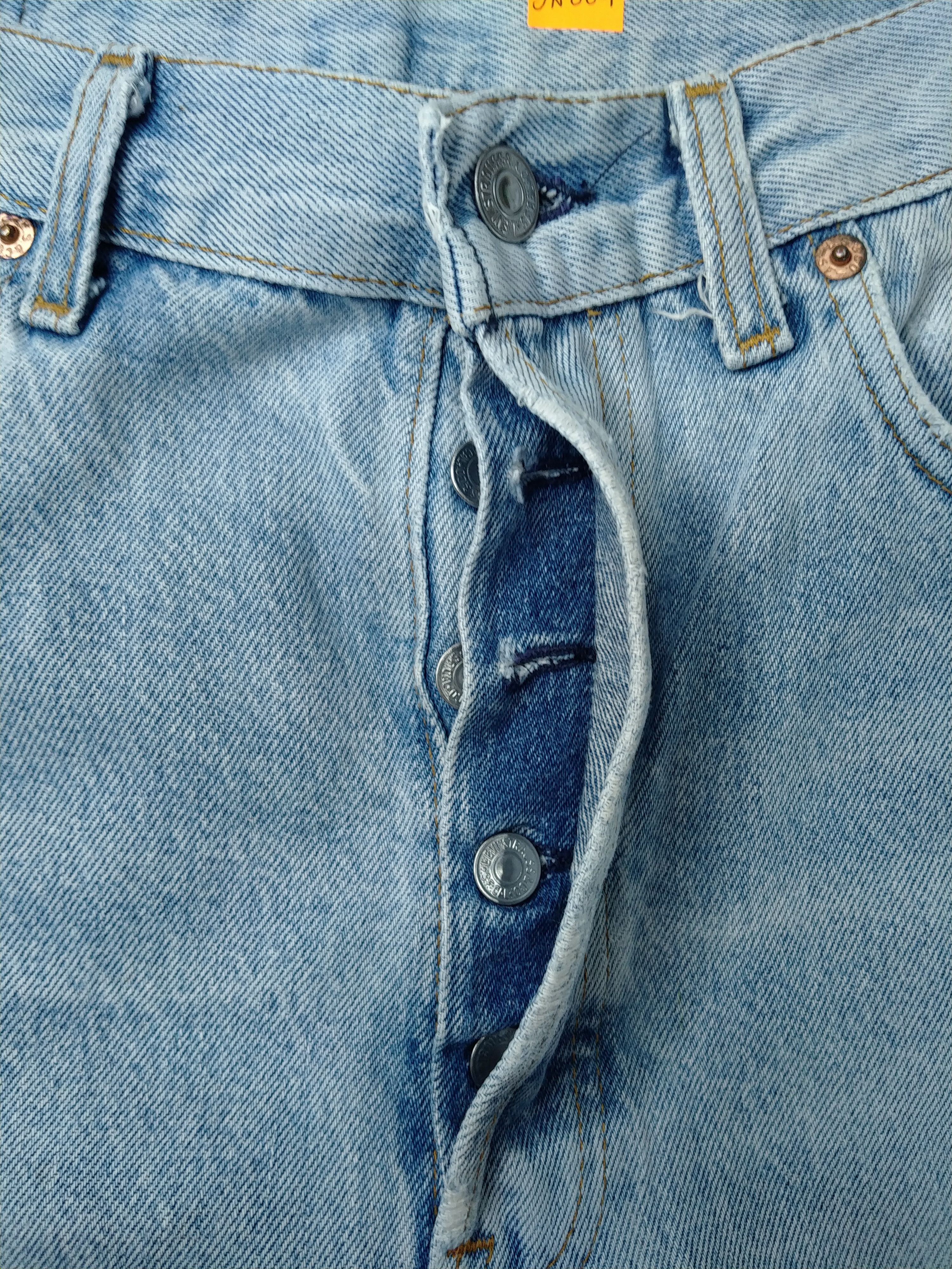 Levi's 90s Light Blue Wash Vintage Levi's 501xx Denim -JN809 Size US 31 - 6 Thumbnail
