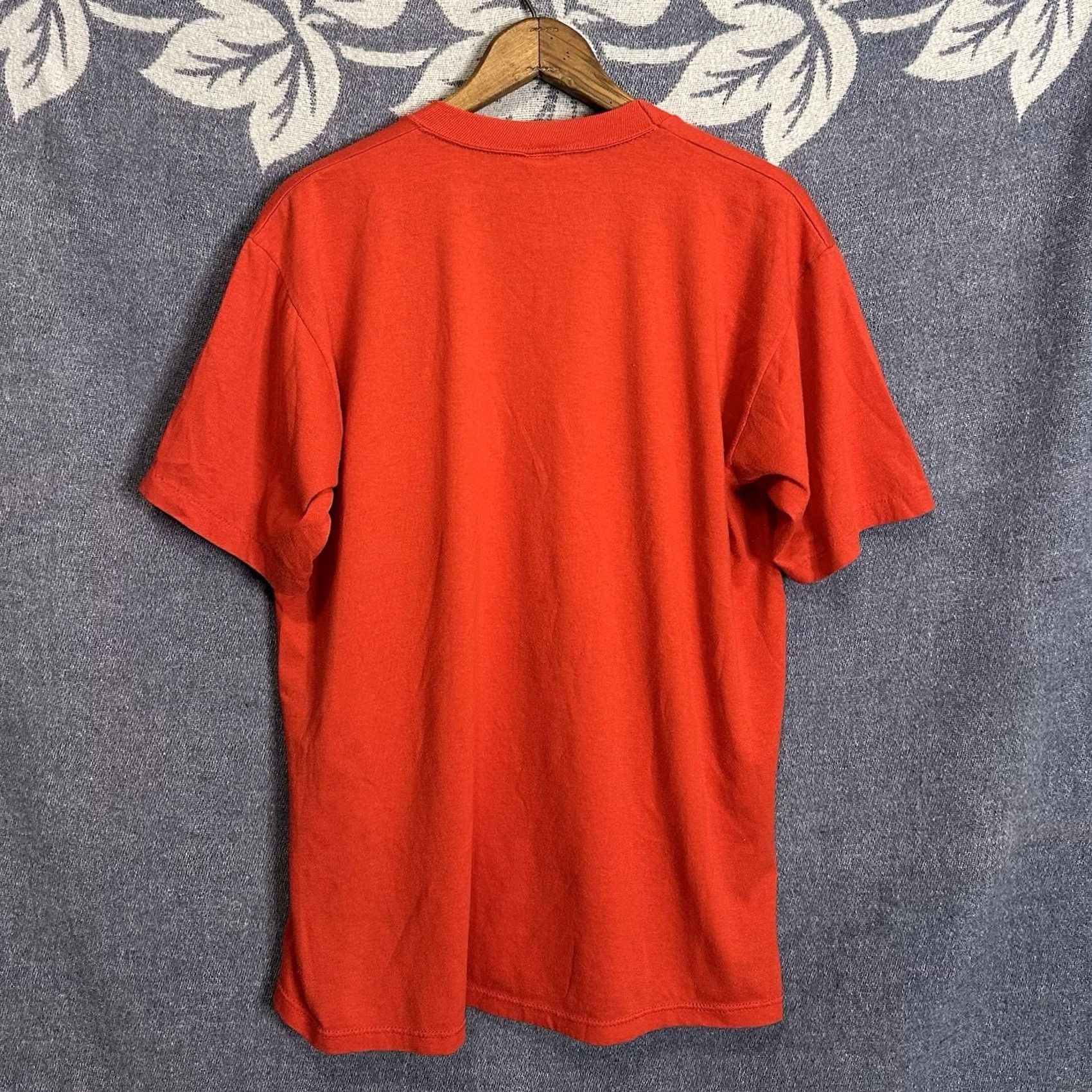 Velva Sheen VINTAGE Velva Sheen T-Shirt Moose 80s Chicago Convention Red Adult XL Men Short Sleeve Cotton Blend Size XL Regular Size US XL / EU 56 / 4 - 4 Thumbnail