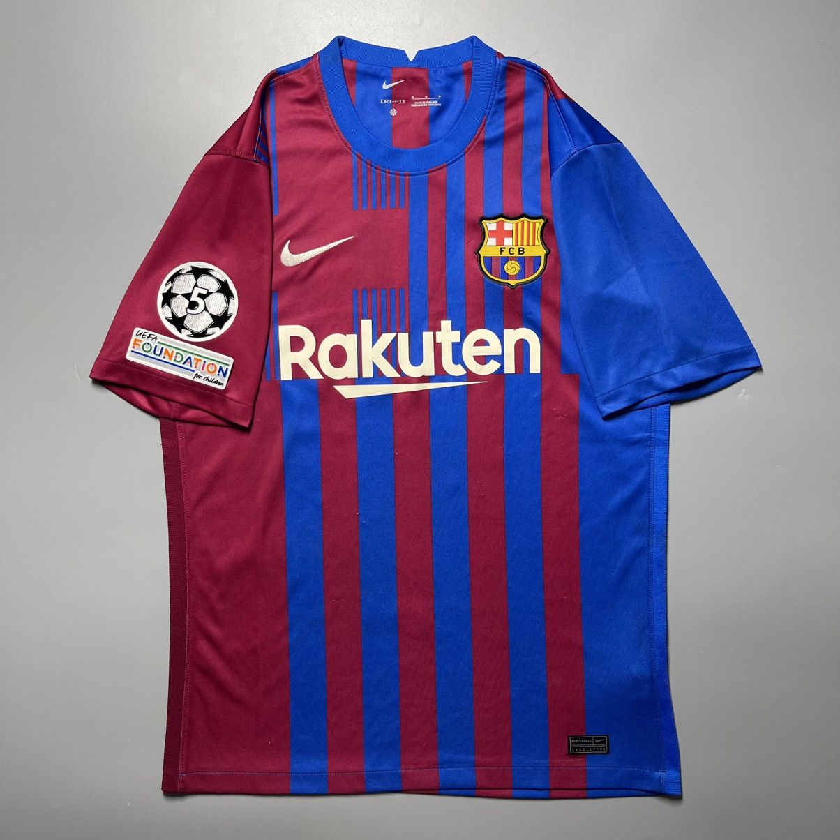 Nike BARCELONA NIKE 2021/2022 FOOTBALL HOME JERSEY #19 AGUERO Size US M / EU 48-50 / 2 - 2 Thumbnail