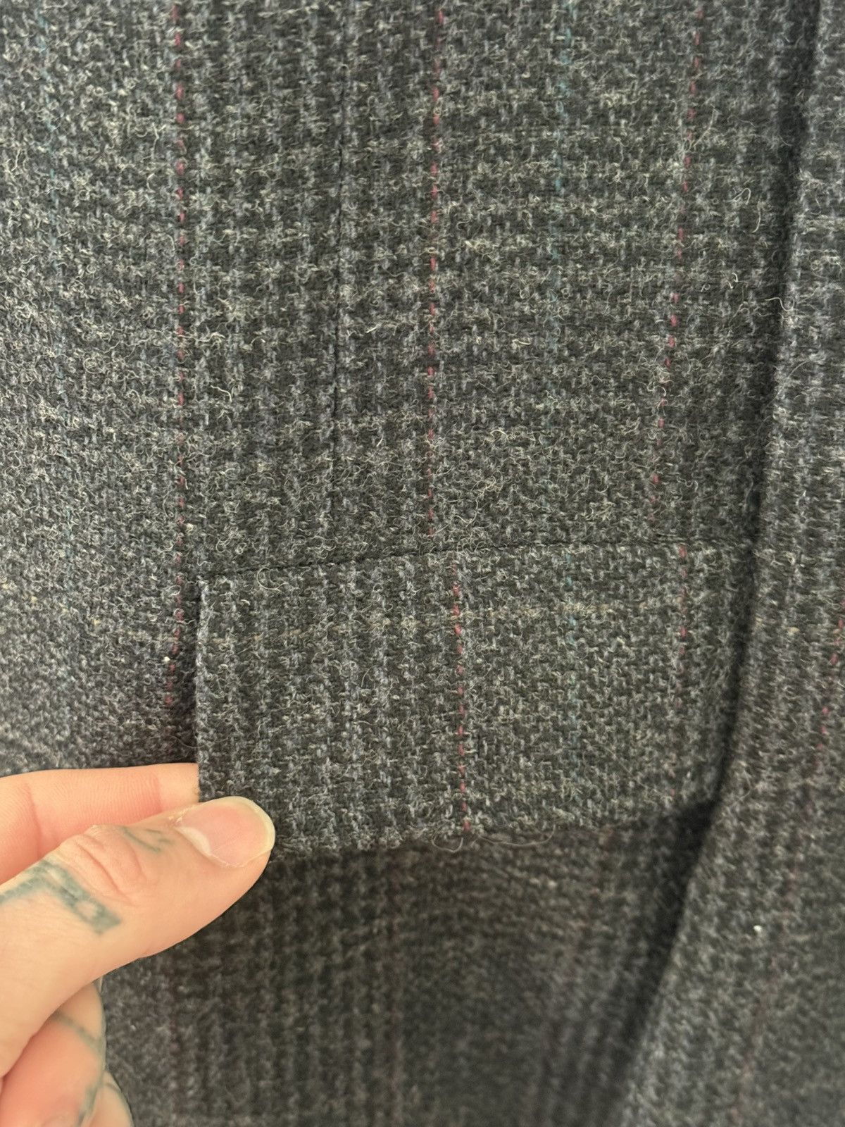 Saks Fifth Avenue VTG Grey Red Stripped Black Tweed 100% Wool Blazer Mens 44R Size 44R - 10 Thumbnail