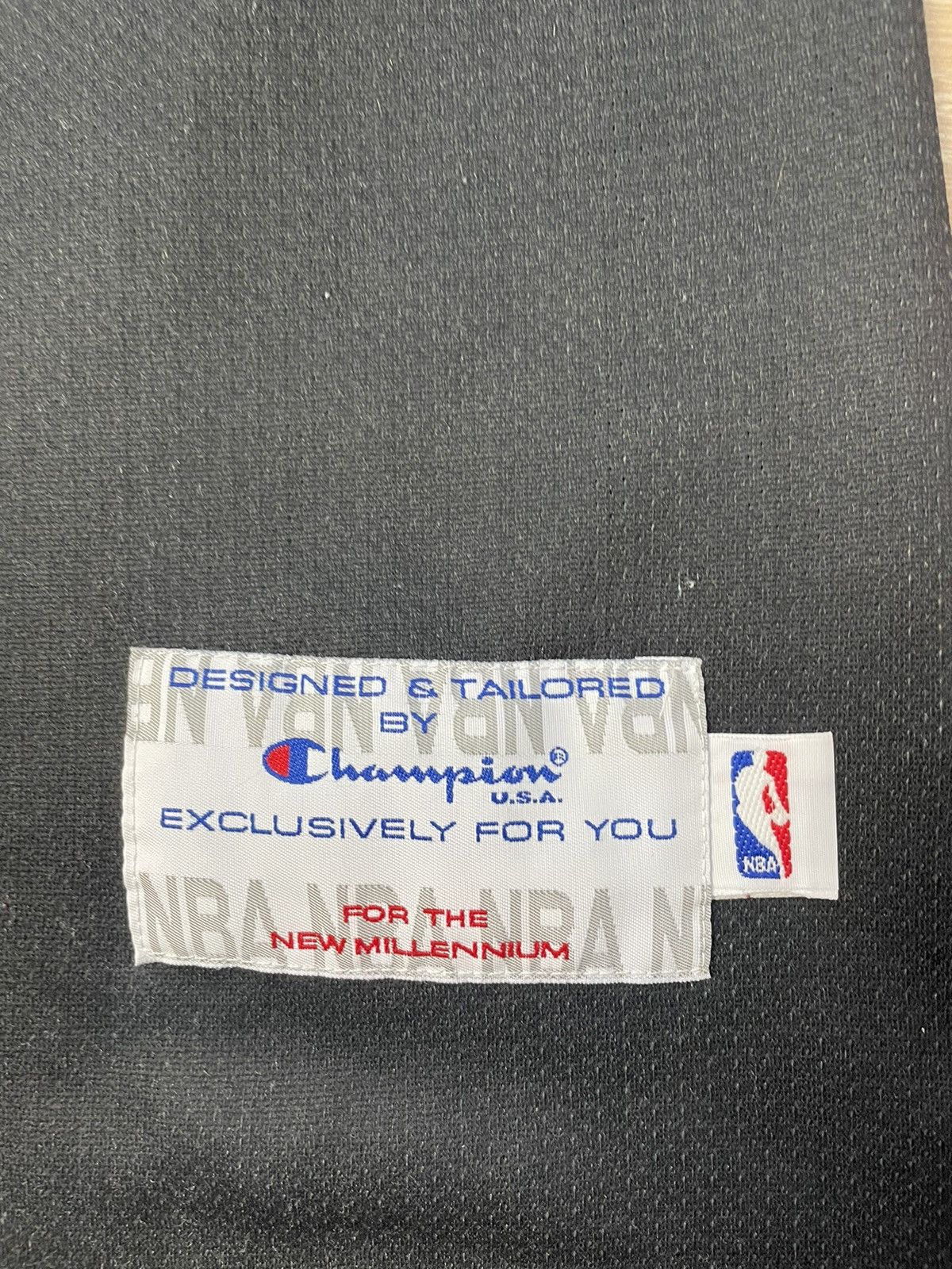 Champion 🔥Rare Exclusive Champion Chicago Bulls Jersey 00 M NBA Size US M / EU 48-50 / 2 - 3 Thumbnail