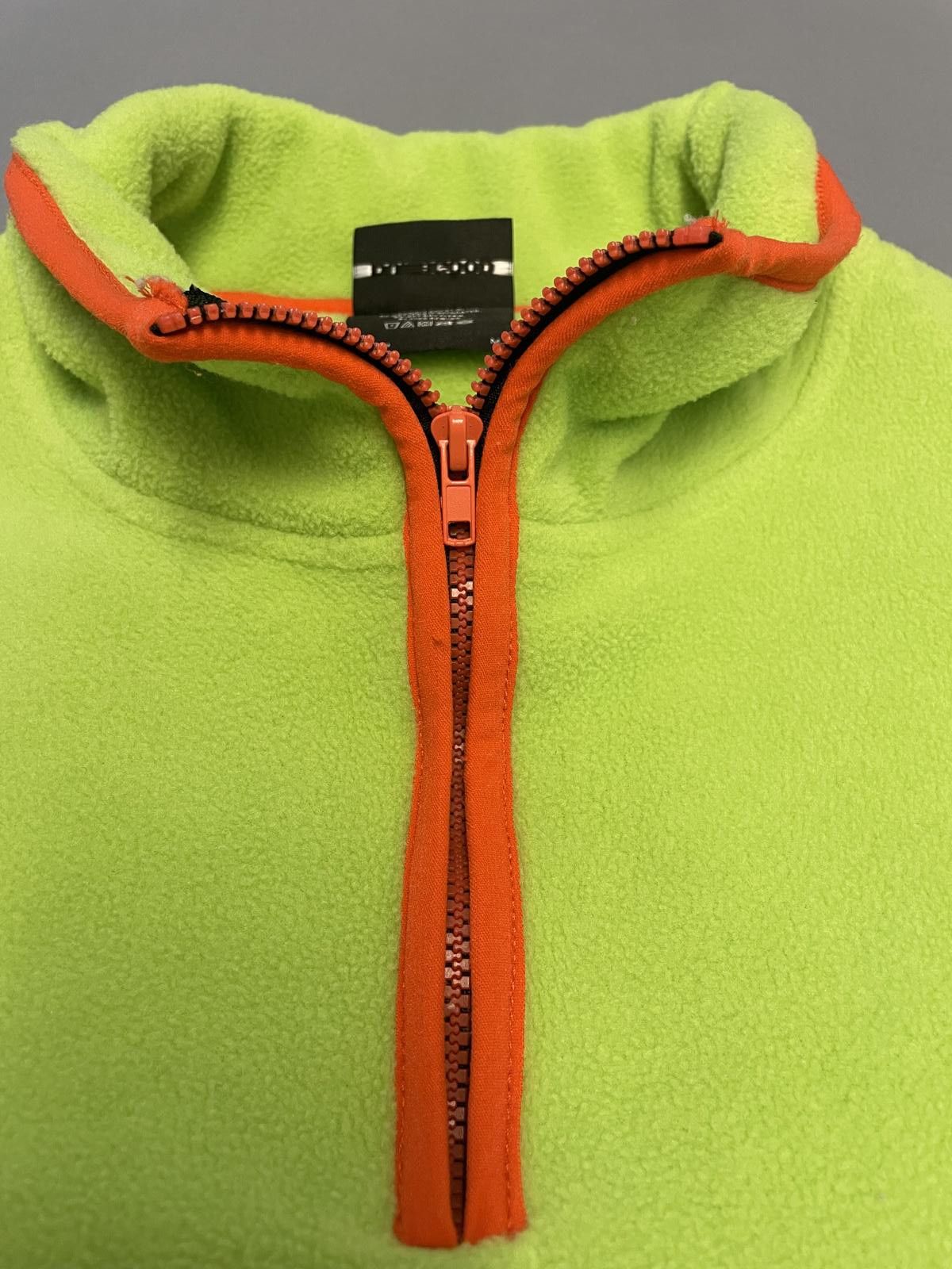 Nickelodeon Nickelodeon Vintage Green Fleece Pullover - Size M Size US M / EU 48-50 / 2 - 5 Thumbnail
