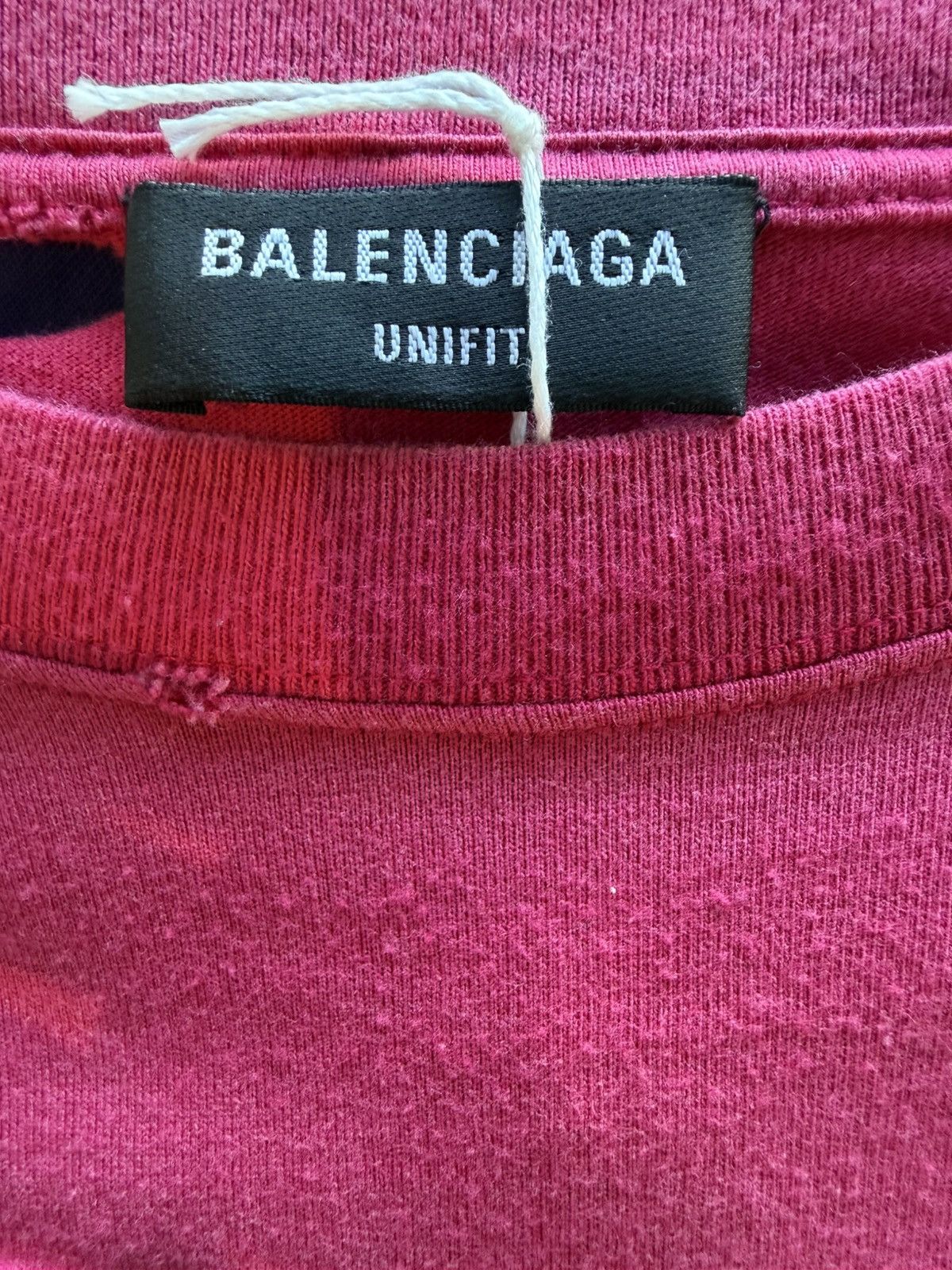 Balenciaga Balenciaga Red Distressed Tee Size US XL / EU 56 / 4 - 3 Thumbnail