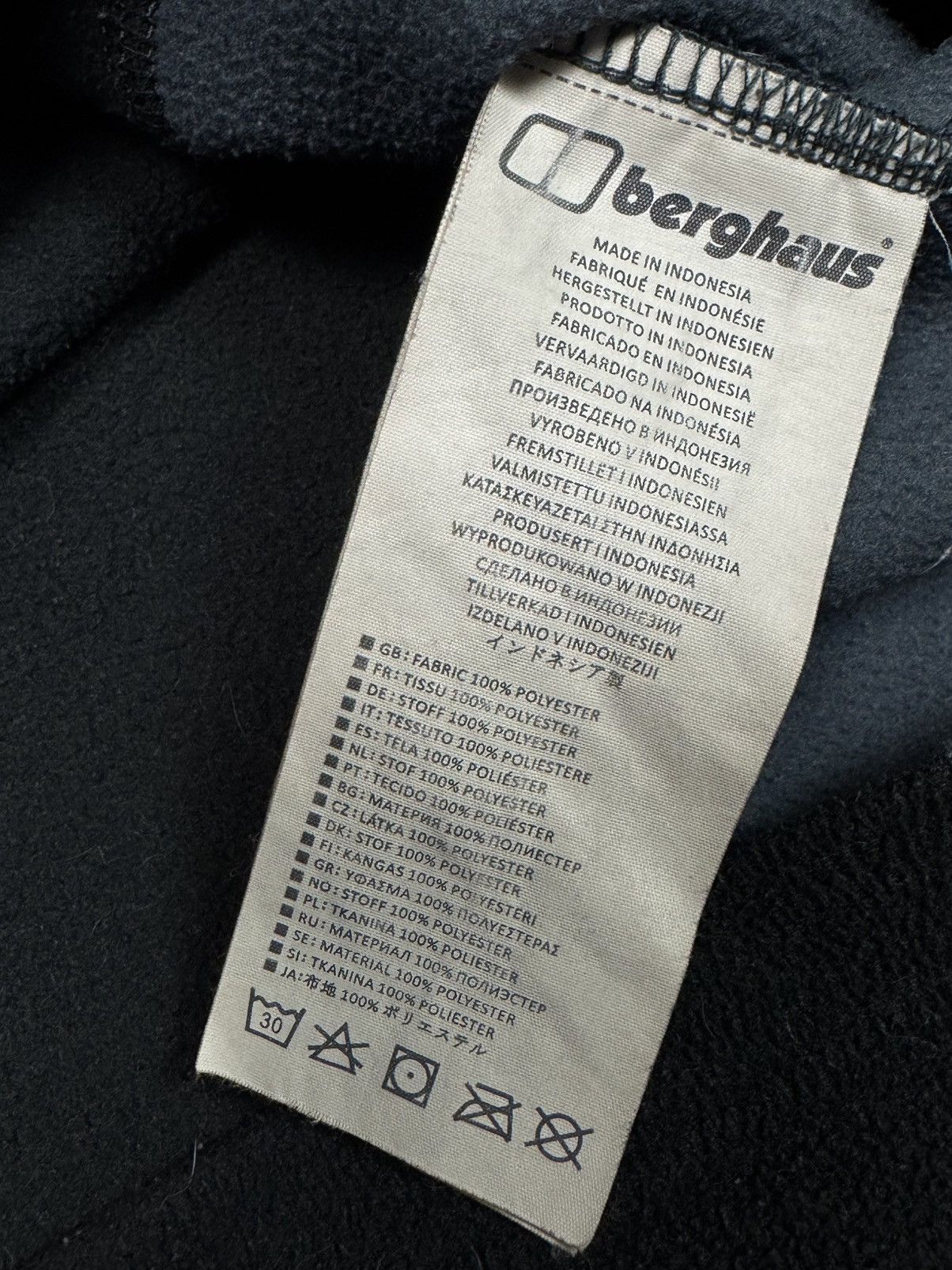 Berghaus Berghaus Fleece gorpcore outdoor size L Size US L / EU 52-54 / 3 - 9 Thumbnail