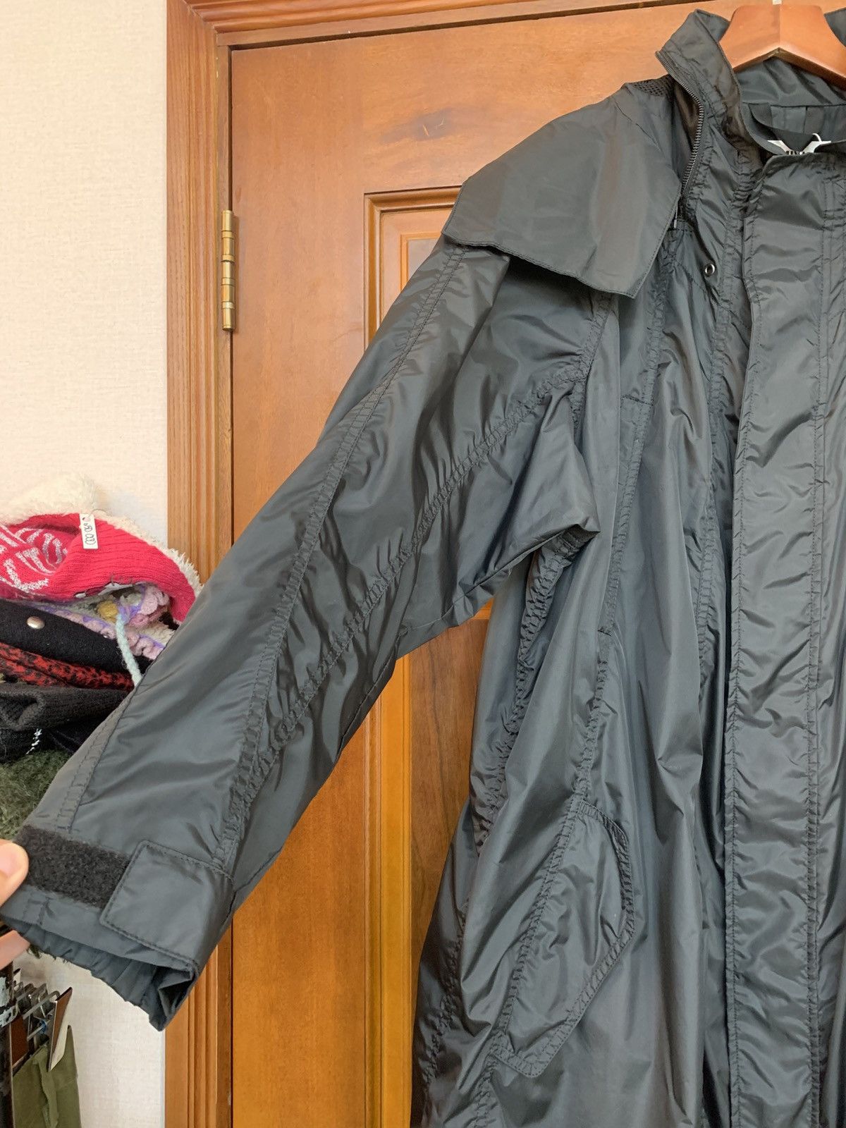 Issey Miyake Issey Miyake SS2013 Long Nylon Coat Size US L / EU 52-54 / 3 - 4 Thumbnail