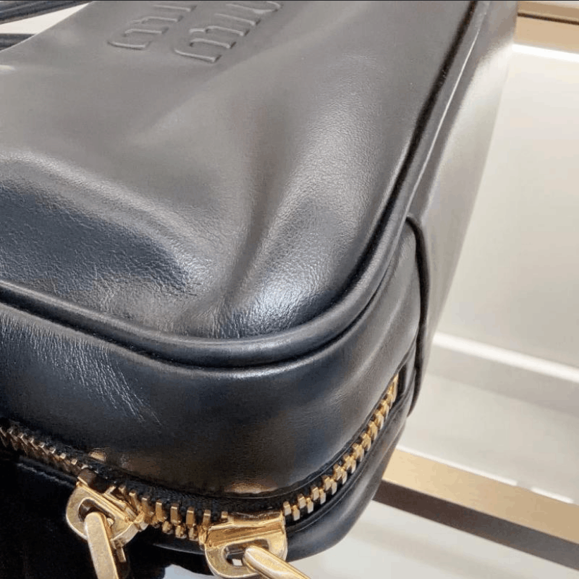 Miu Miu Miu Miu Miu Miu Beau Logo‑Zip Calfskin Top‑Handle Bag M Size ONE SIZE - 9 Thumbnail
