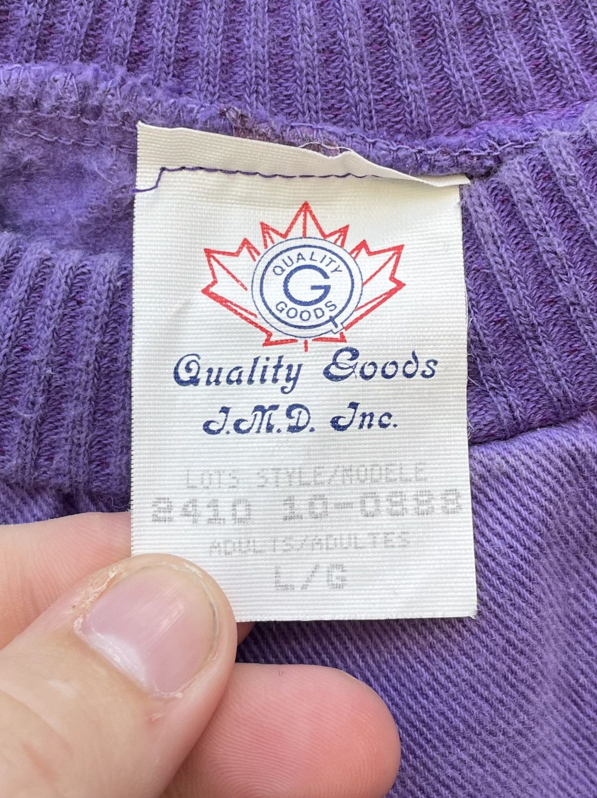 Vintage Vintage 90s Quality Goods Faded Cuffed Crewneck Size US L / EU 52-54 / 3 - 2 Thumbnail