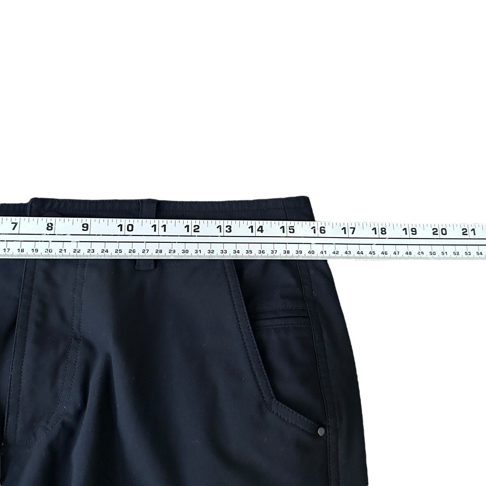 Lululemon Lululemon ABC Shorts Men’s 32 Black Pockets Flat Front 10.5 Size US 32 / EU 48 - 6 Thumbnail