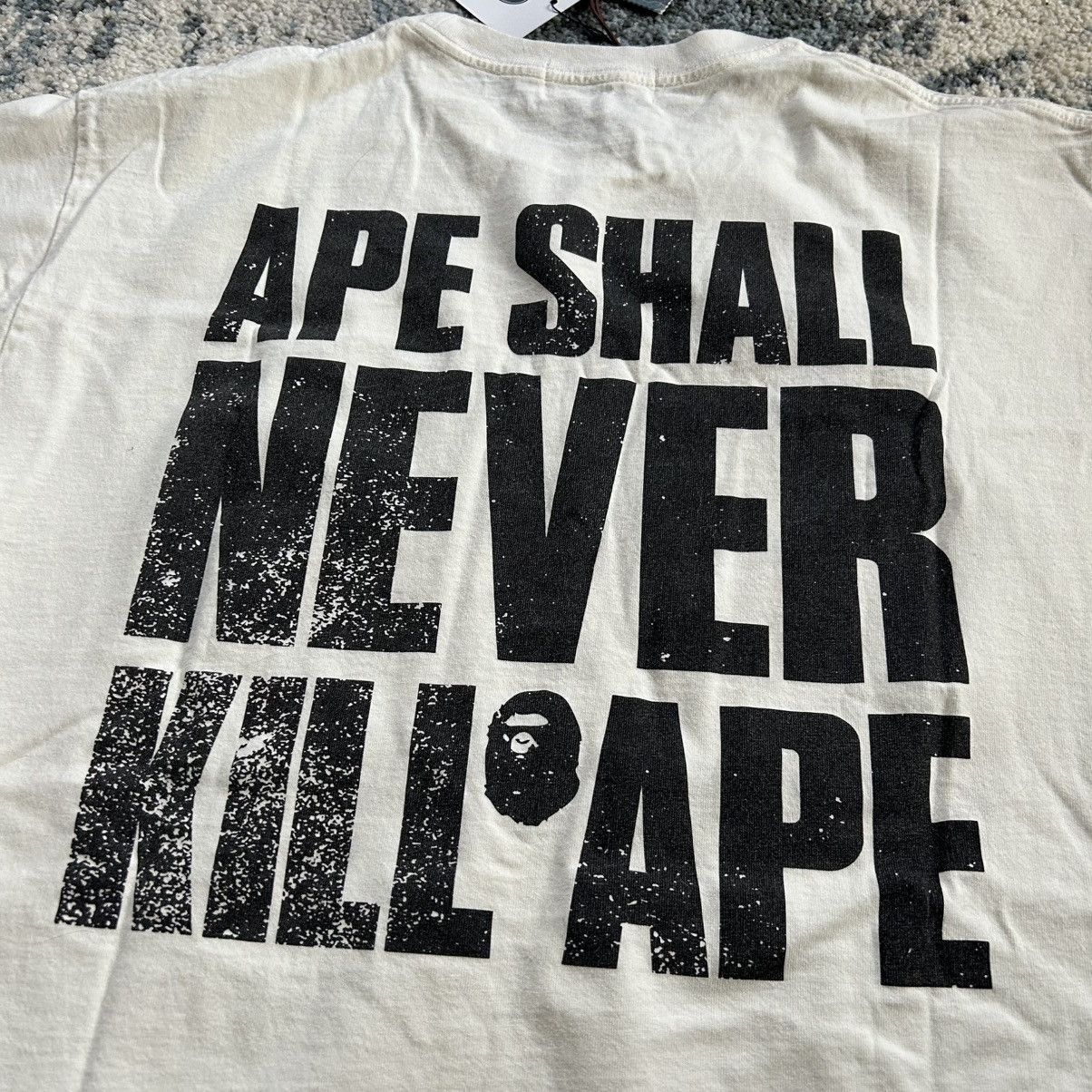 Bape × Union LA A BATHiNG APE x UNiON LOS ANGELES BAPESTA ASNKA TEE CREAM Size US XL / EU 56 / 4 - 2 Thumbnail