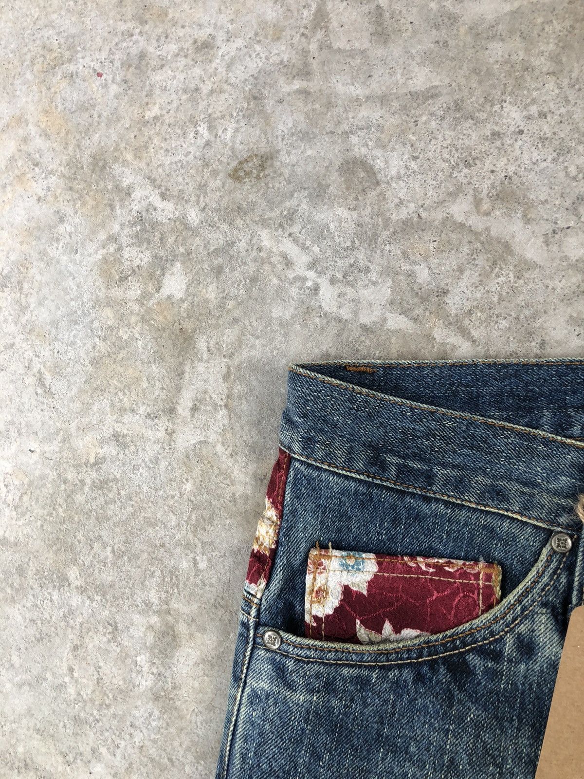 Japanese Brand Japanese Gumu Dragon Embroidered Jeans Distressed Jeans Size US 31 - 15 Thumbnail