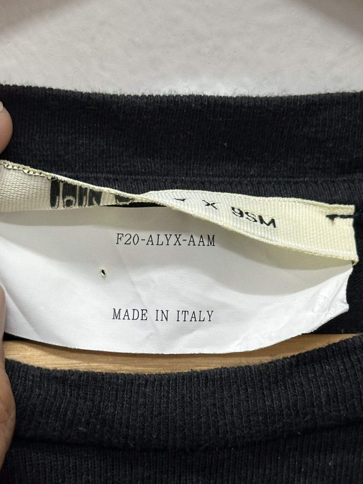 1017 ALYX 9SM FW20 1017 ALYX 9SM White Sphere Logo Sweatshirt Size US S / EU 44-46 / 1 - 5 Thumbnail