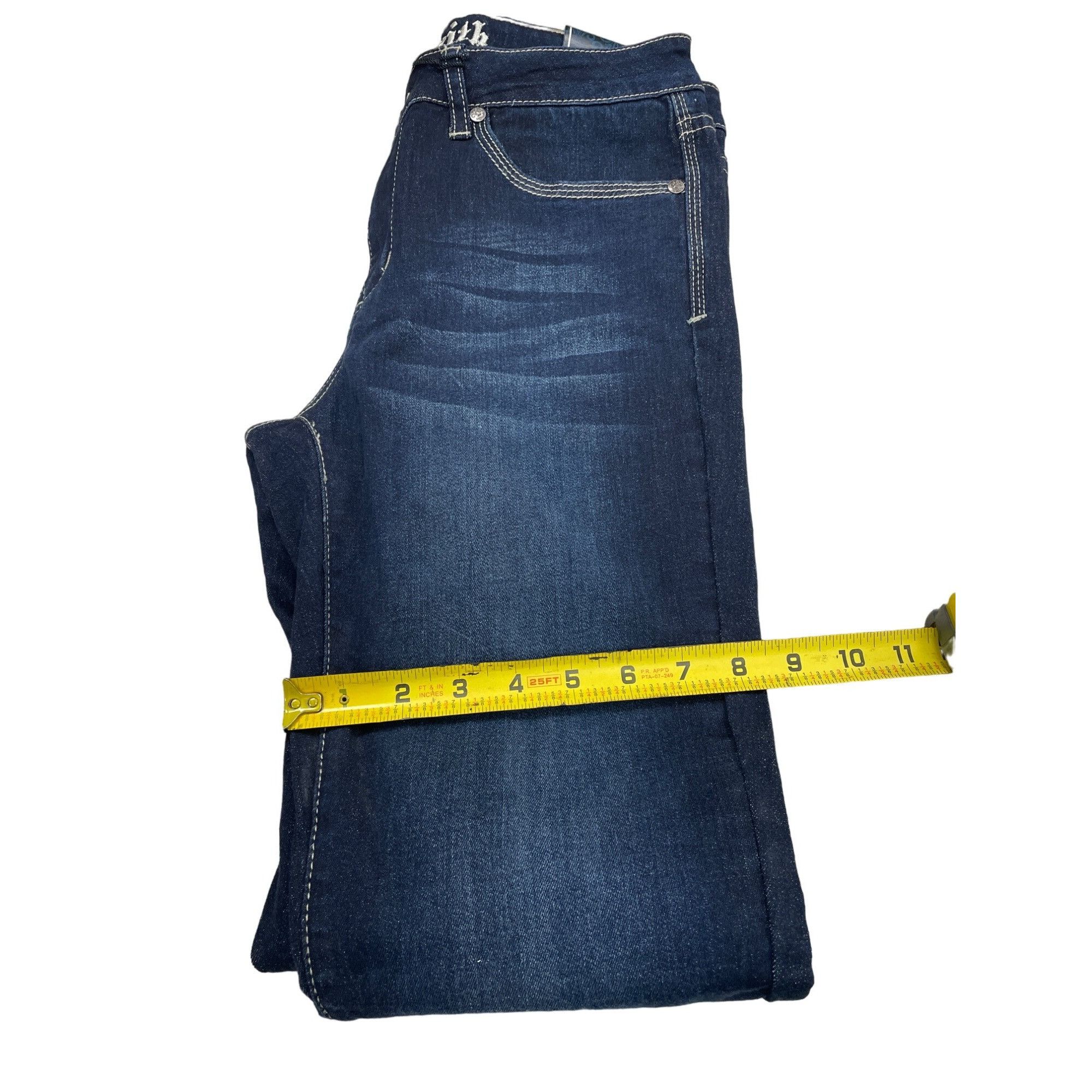 Other Blue Faith Women's Blue Jeans straight leg Size 8 SKU 1450 Size 30" / US 8 / IT 44 - 4 Thumbnail