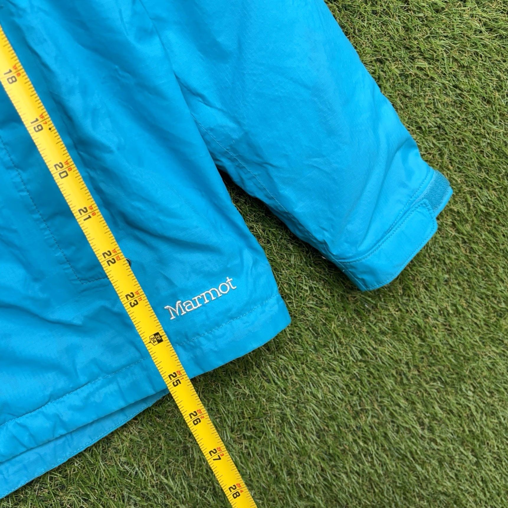 Marmot Marmot Womens Jacket Windbreaker Coat Water Proof Hooded Full Zip Blue Size S Regular Outdoor Rain Windbreaker Jacket Womens Size S / US 4 / IT 40 - 7 Thumbnail