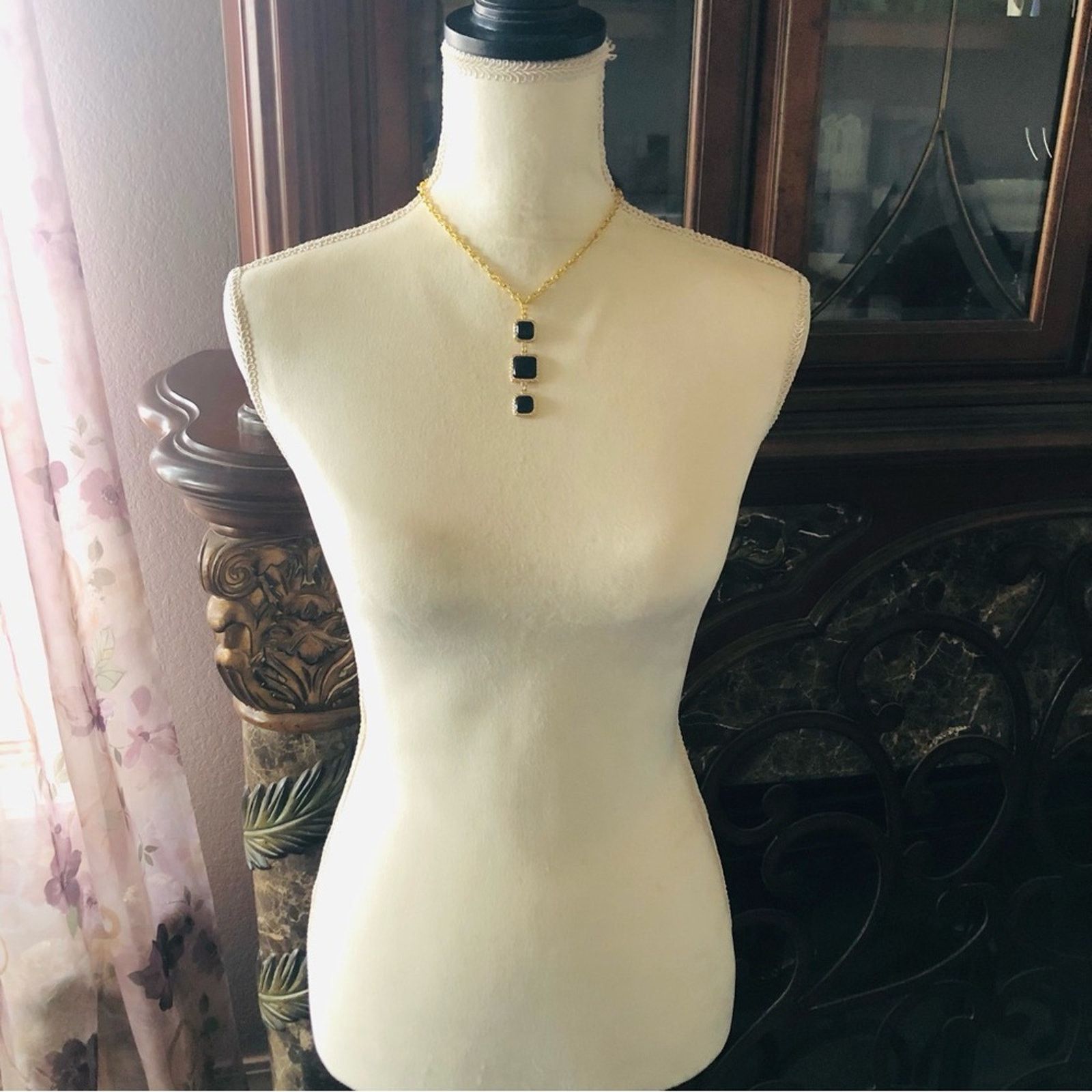 Handmade Hand crafted black chandelier pendant necklace Size ONE SIZE - 6 Thumbnail
