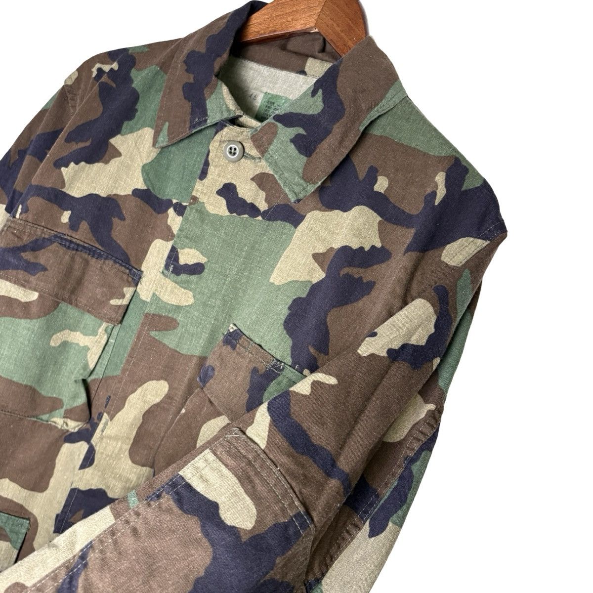 Other Vintage 80s Woodland Camo Combat Coat Military Men's Med L Size US M / EU 48-50 / 2 - 3 Thumbnail