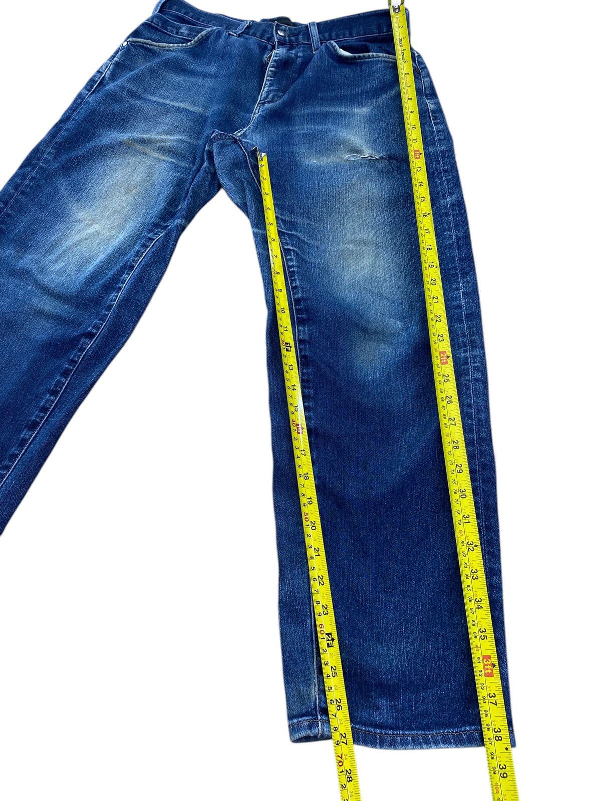 Uniqlo Uniqlo Faded Blue Wash Style Skinny Leg Jeans Size US 32 / EU 48 - 8 Thumbnail