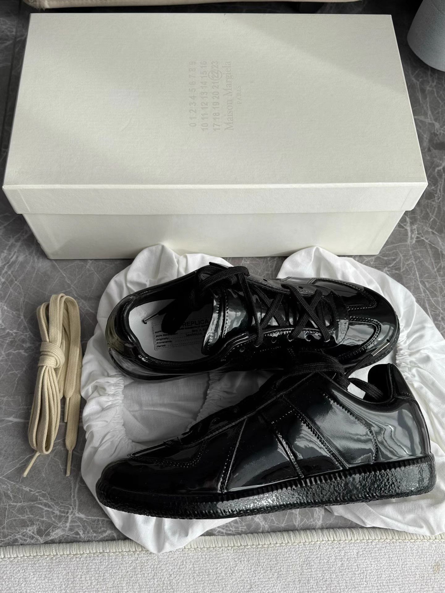 Maison Margiela Maison Margiela Patent Leather Replica Sneakers K6 Size US 5.5 / IT 35.5 - 6 Thumbnail