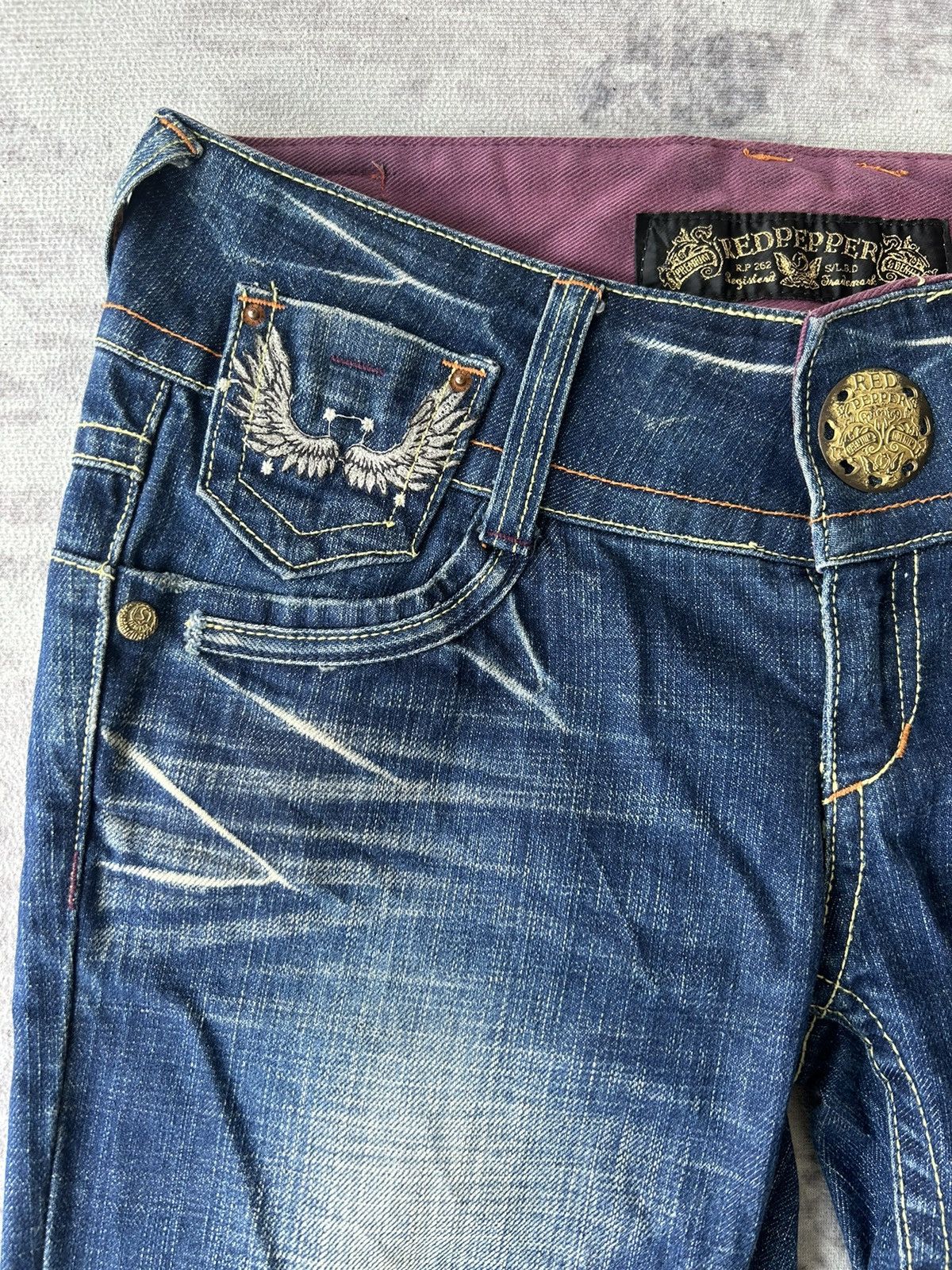 Ed Hardy 🦋 Red Pepper Embroidery Wing Jeans Size 32" / US 10 / IT 46 - 12 Thumbnail
