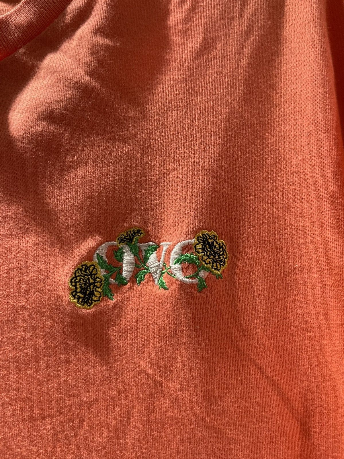 October's Very Own October's Very Own Shirt Mens 2XL Floral Logo Embroidered Size US XXL / EU 58 / 5 - 2 Thumbnail