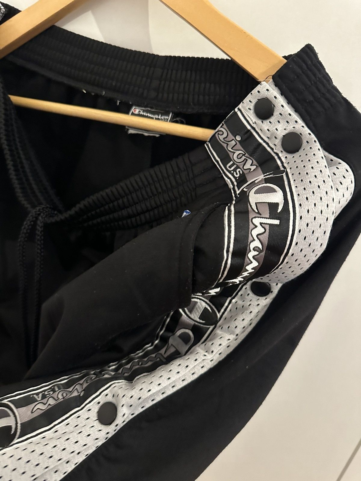 Champion Champion Jogginghose Hose Size L Vintage Track Knopfhose Size US 42 / EU 58 - 6 Thumbnail