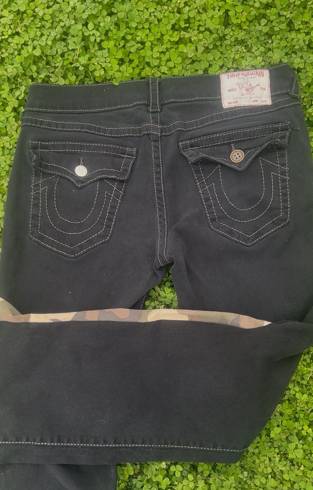 True Religion Custom true religion’s with camo patches and flare Size US 36 / EU 52 - 6 Thumbnail
