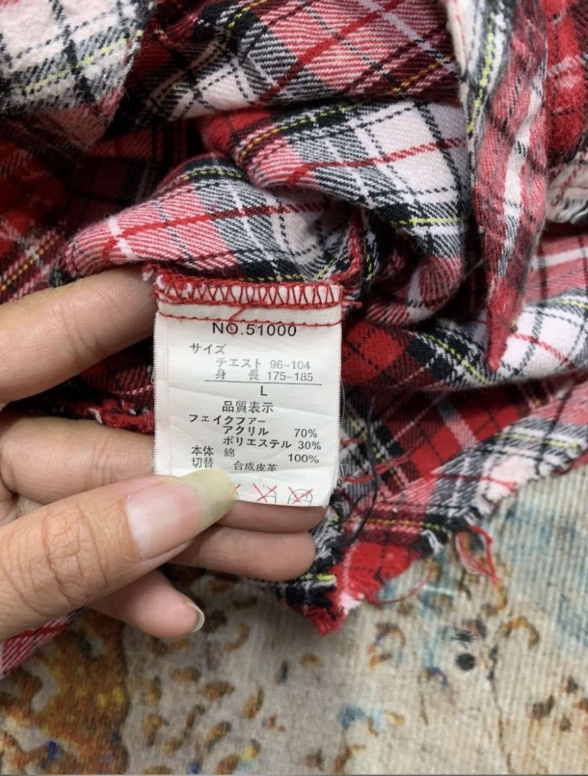 20471120 In The Attic Faux Fur Dragon Distressed Button Down Size US L / EU 52-54 / 3 - 4 Thumbnail