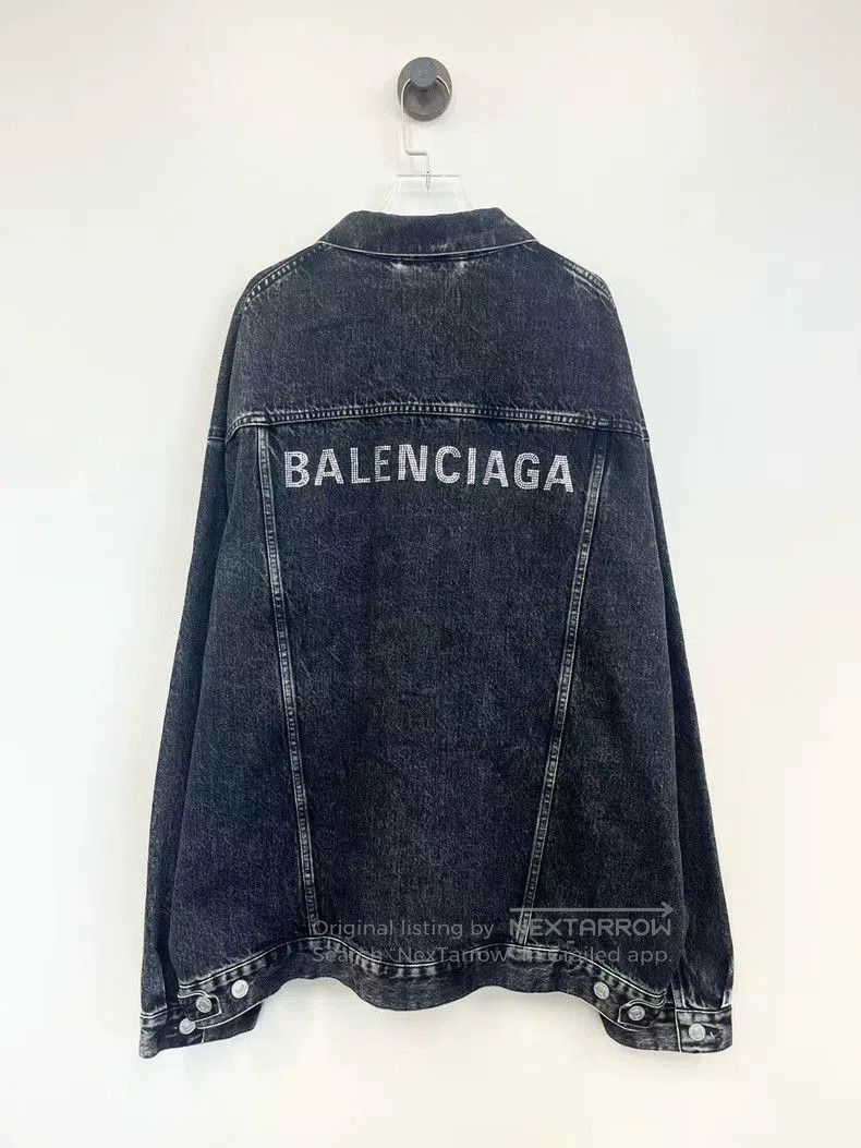Balenciaga Balenciaga Distressed Denim Jacket with Diamonds. Size US XS / EU 42 / 0 - 2 Thumbnail