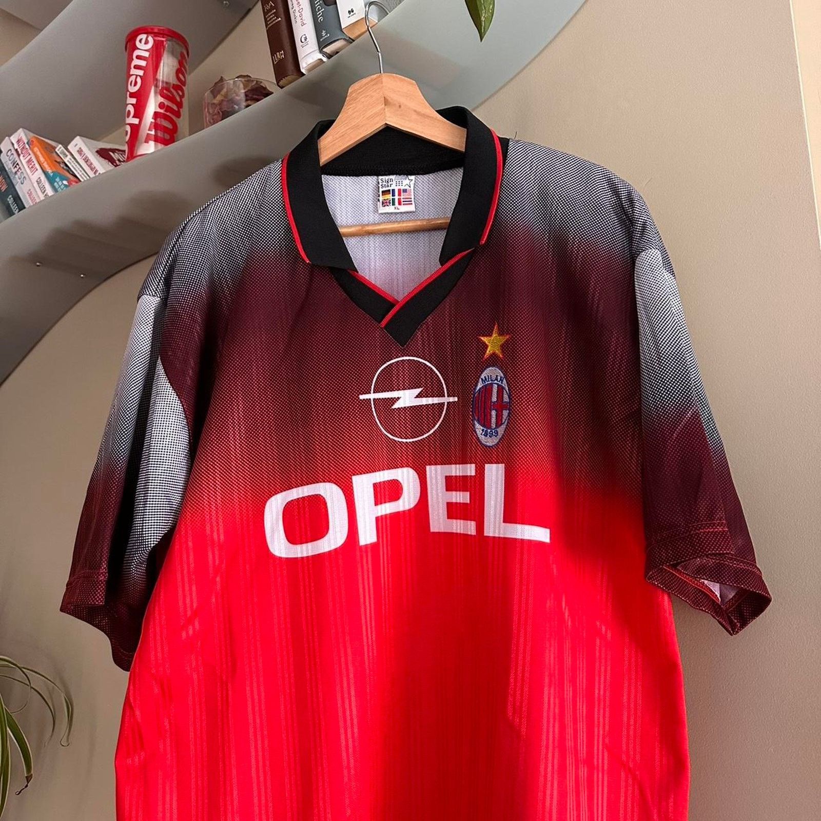 Vintage Vintage AC Milan 1995/96 Home Jersey Size US XL / EU 56 / 4 - 2 Thumbnail