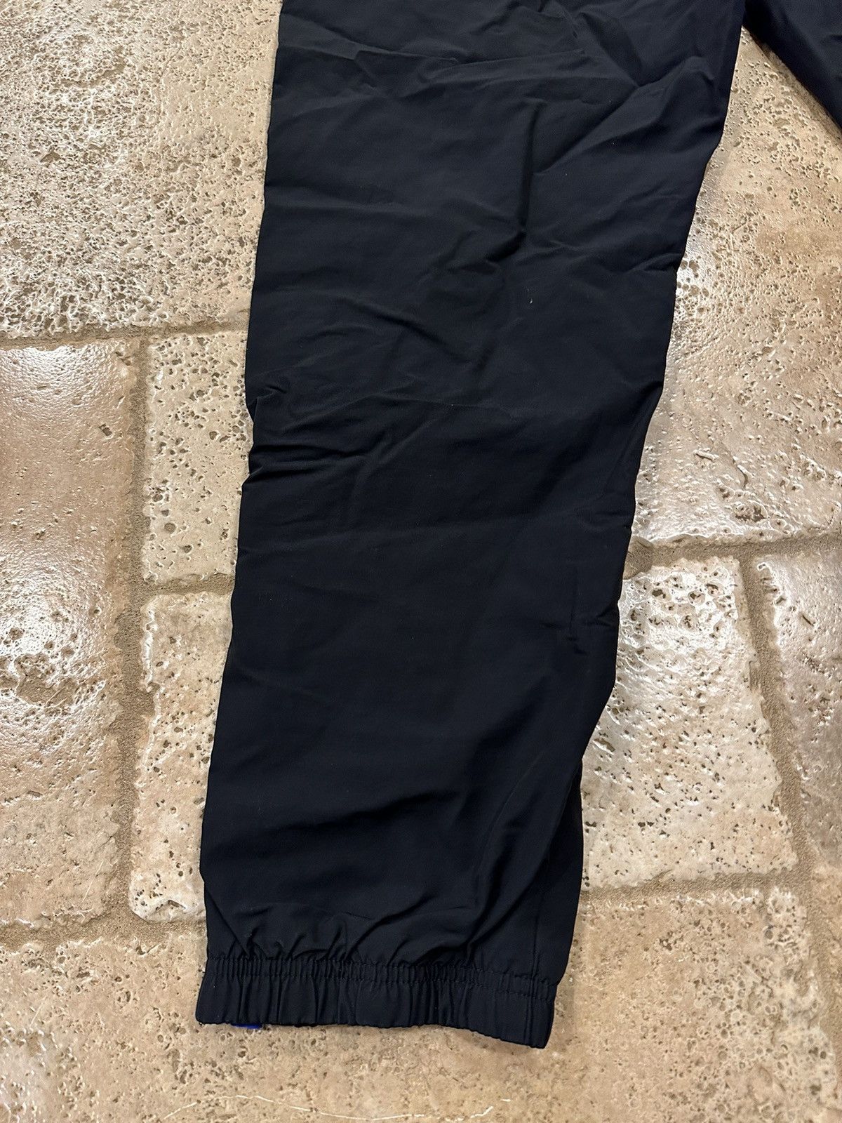 Fragment Design × Jordan Brand Jordan Brand x Fragment Design Woven Nylon Black/Blue Pants Size US 34 / EU 50 - 9 Thumbnail