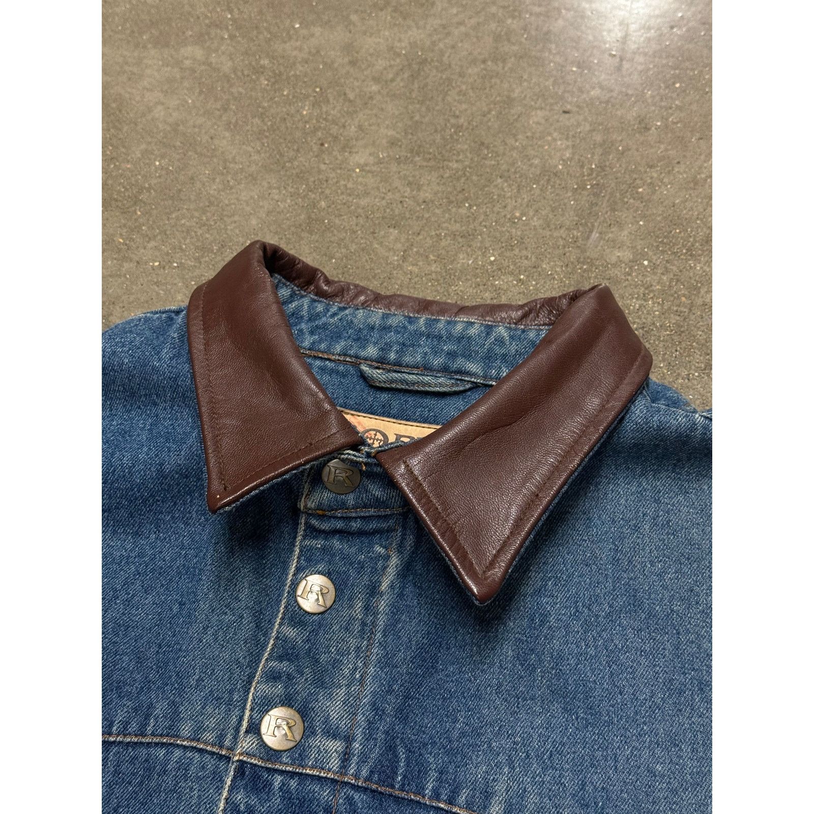 Vintage Vintage Workwear Denim Heavy Chore Jacket Size US XL / EU 56 / 4 - 3 Thumbnail