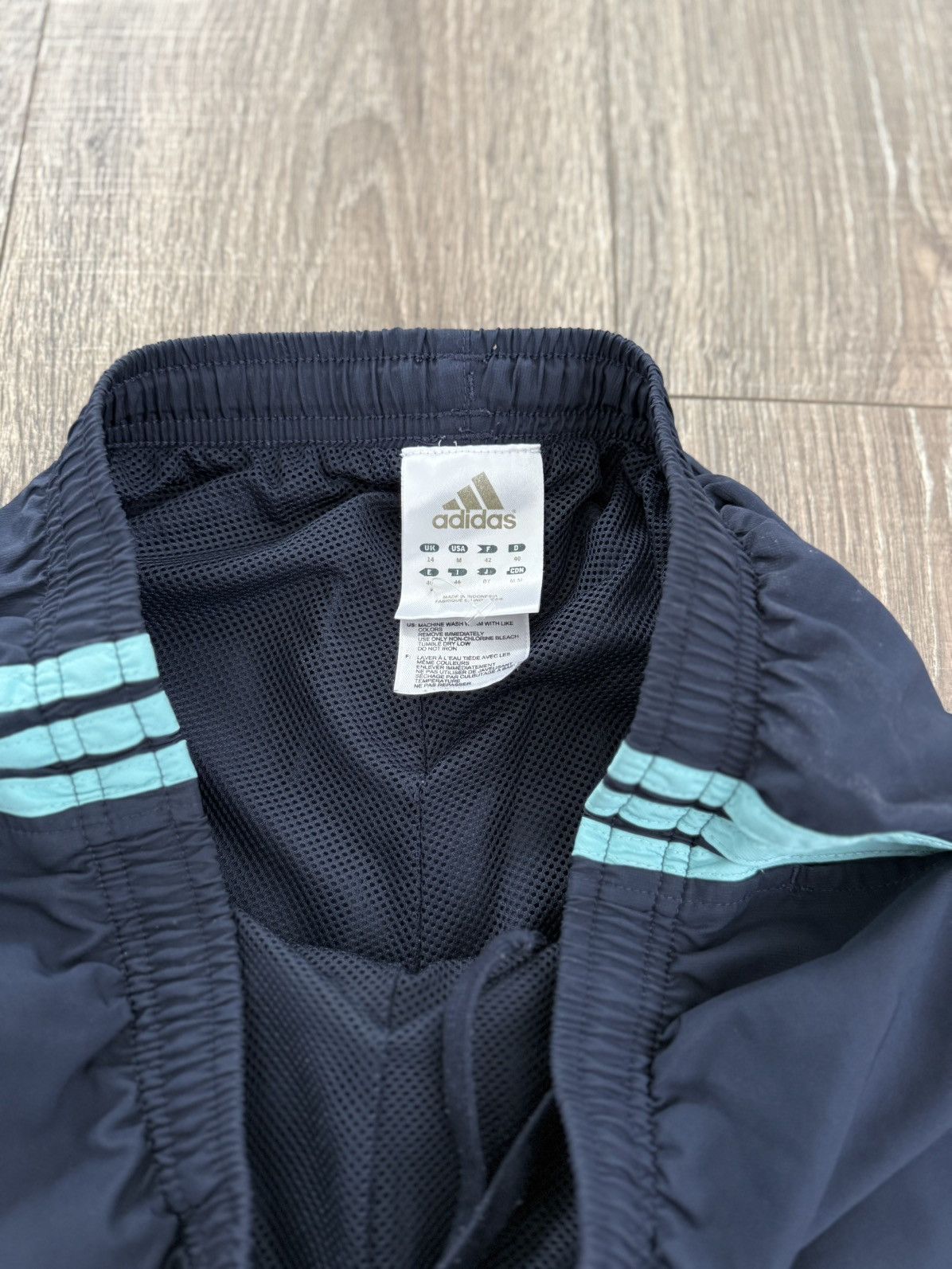 Adidas Adidas Navy Teal Track Sweatpants Size Medium Size US 30 / EU 46 - 3 Thumbnail